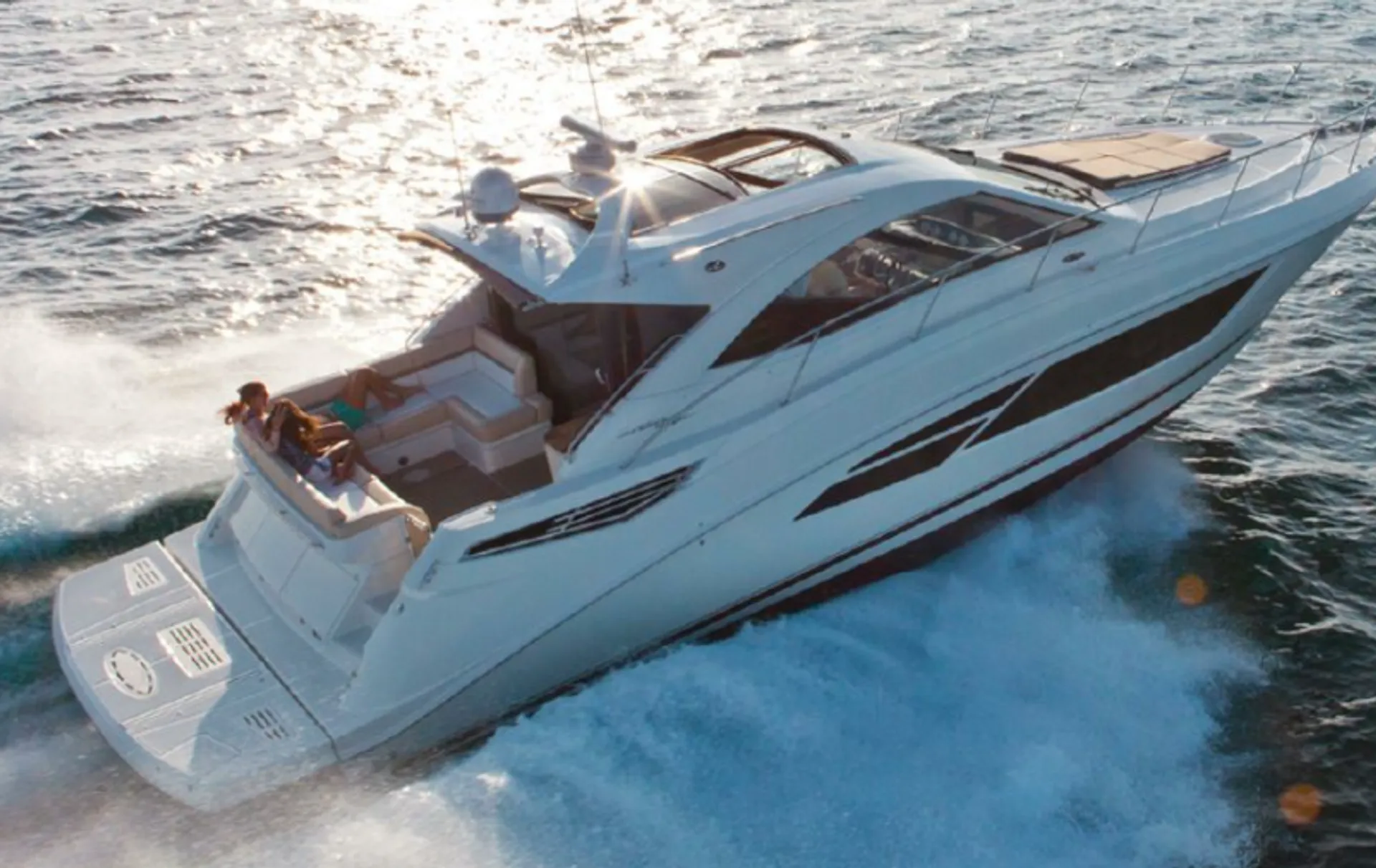 Sea Ray Boats 510 Sundancer (Zeus Drive) in Aventura, FL — photo 2