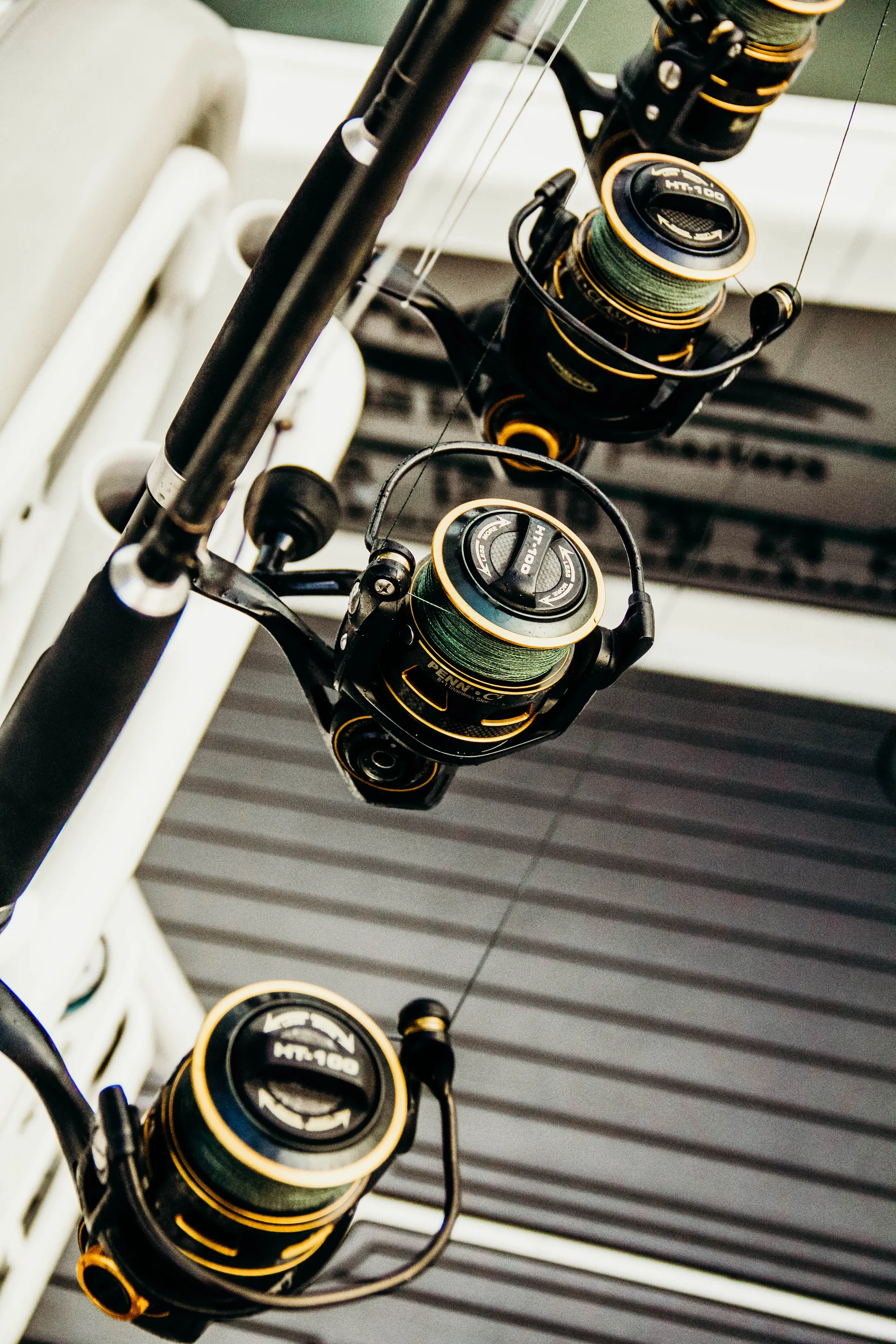 Charter this 25' SeaPro for Fishing in Charleston!