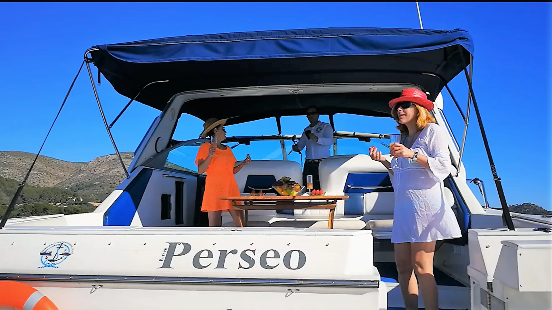 Sea Ray Boats 460 Express Cruiser in Port de Pollença, PM — photo 3