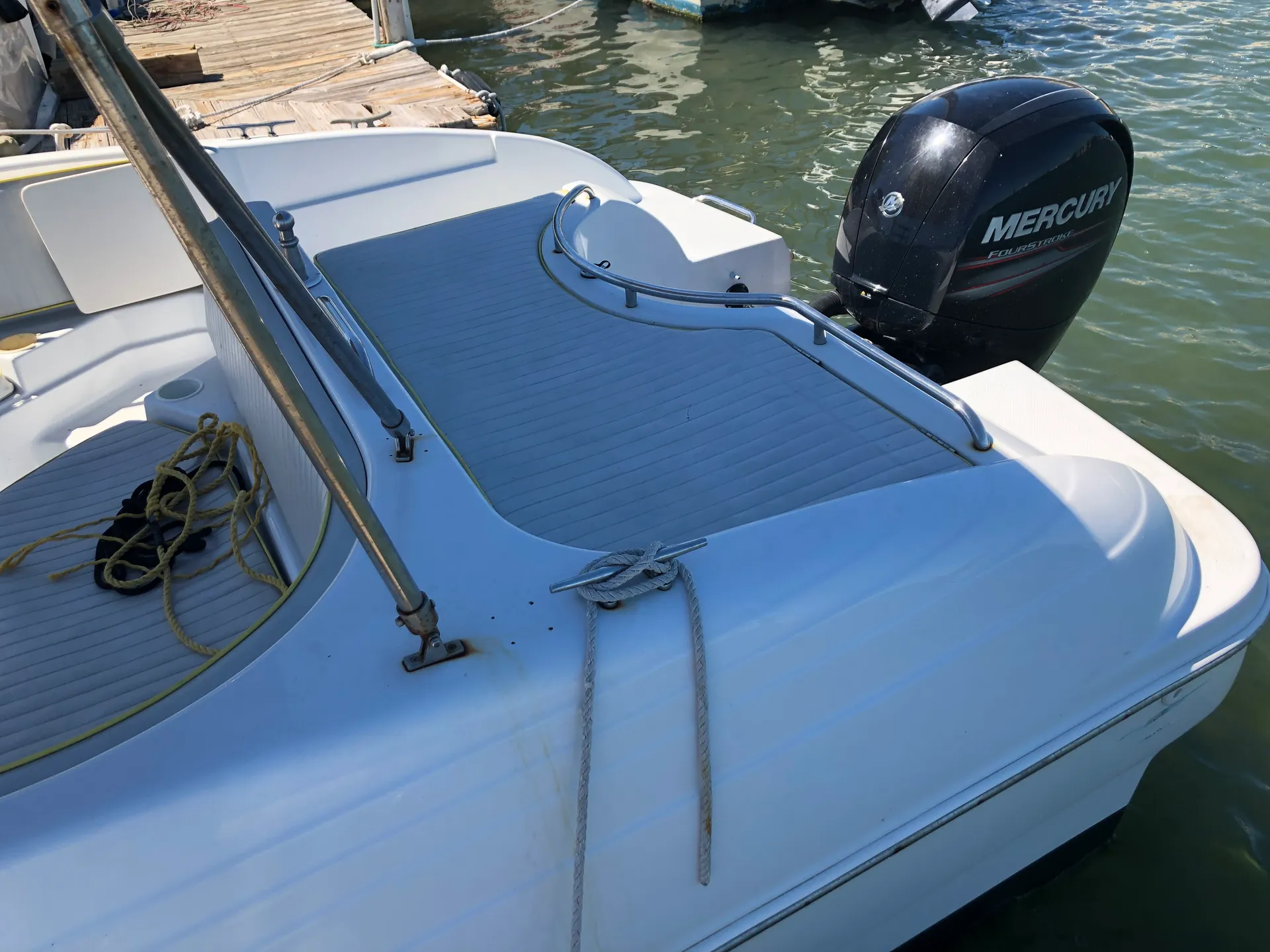 Bayliner Rendezvous 26 in Key West, FL — photo 8