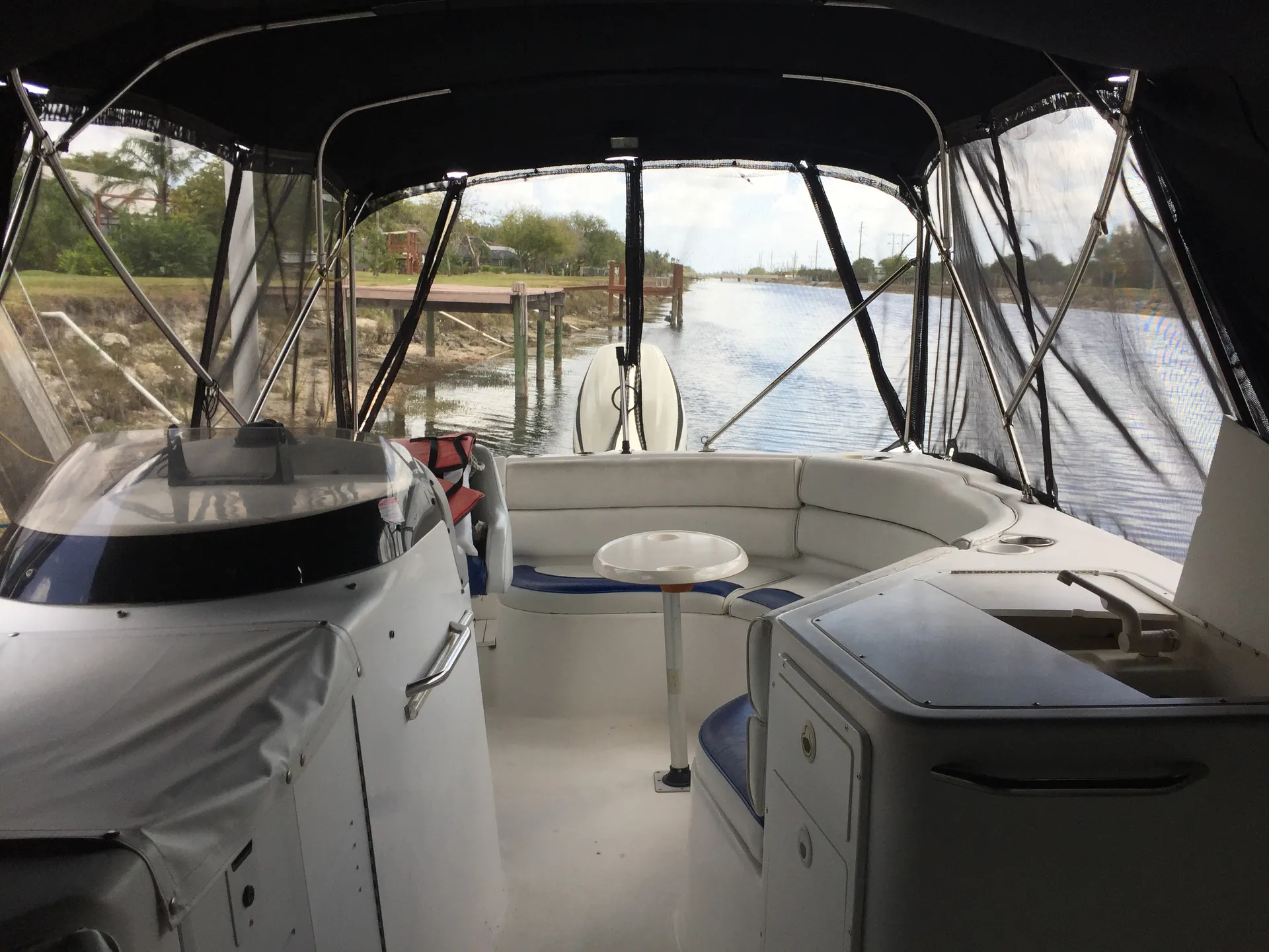 Cobia Boats 256 Coastal Deck in Pompano Beach, FL — photo 4
