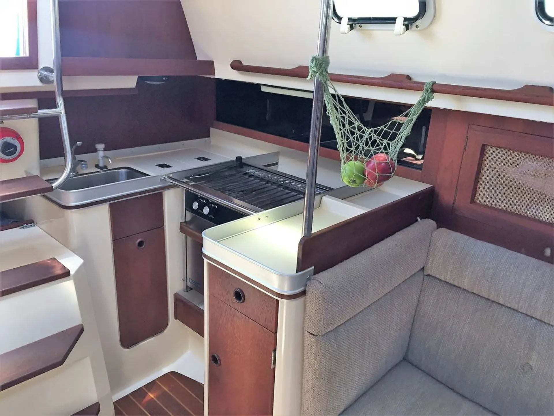 Canadian Sail Yacht CS 30' in Miami, FL — photo 7