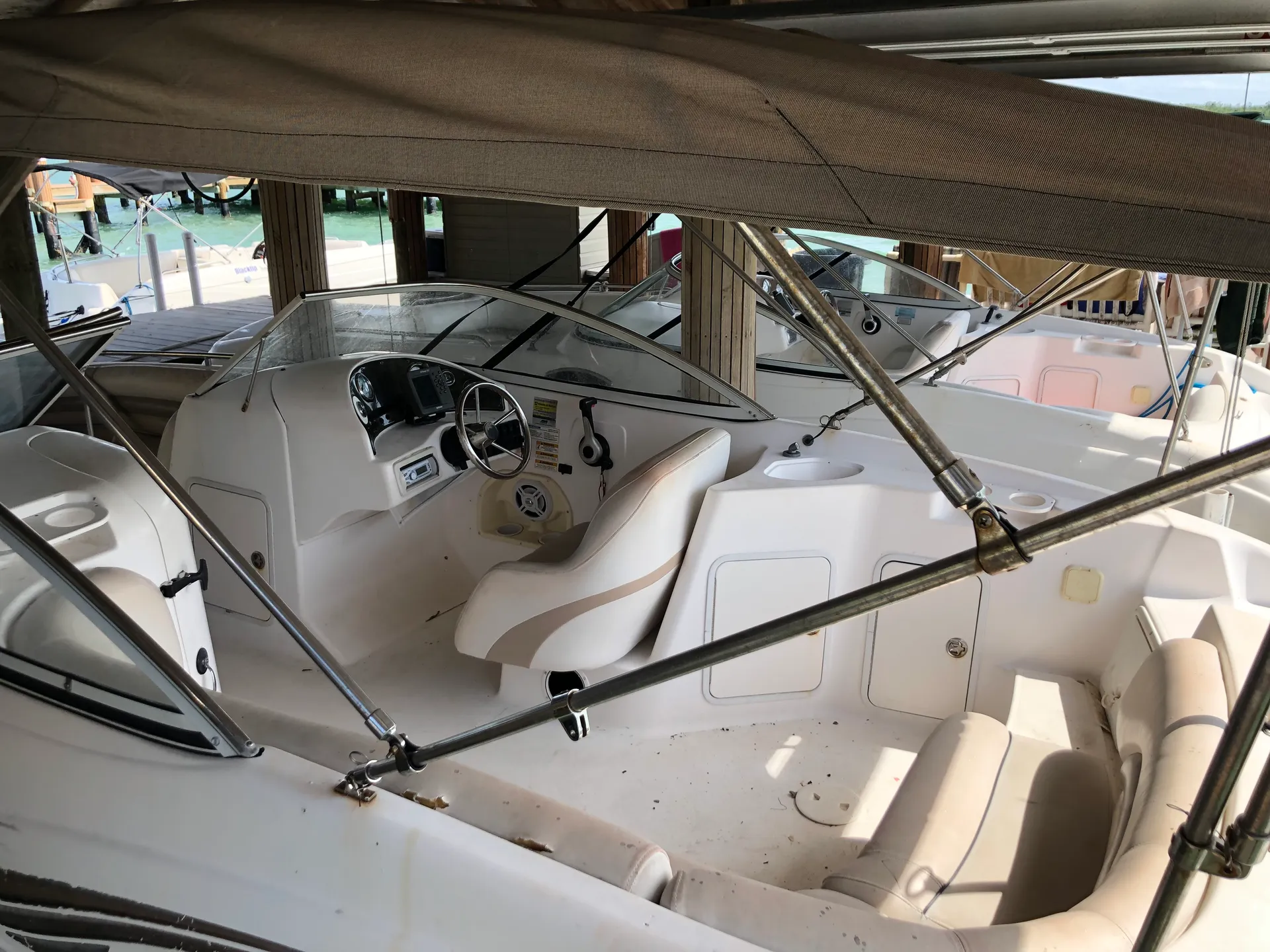 Hurricane Boats SD 2400 w/F200XA in Marco Island, FL — photo 3