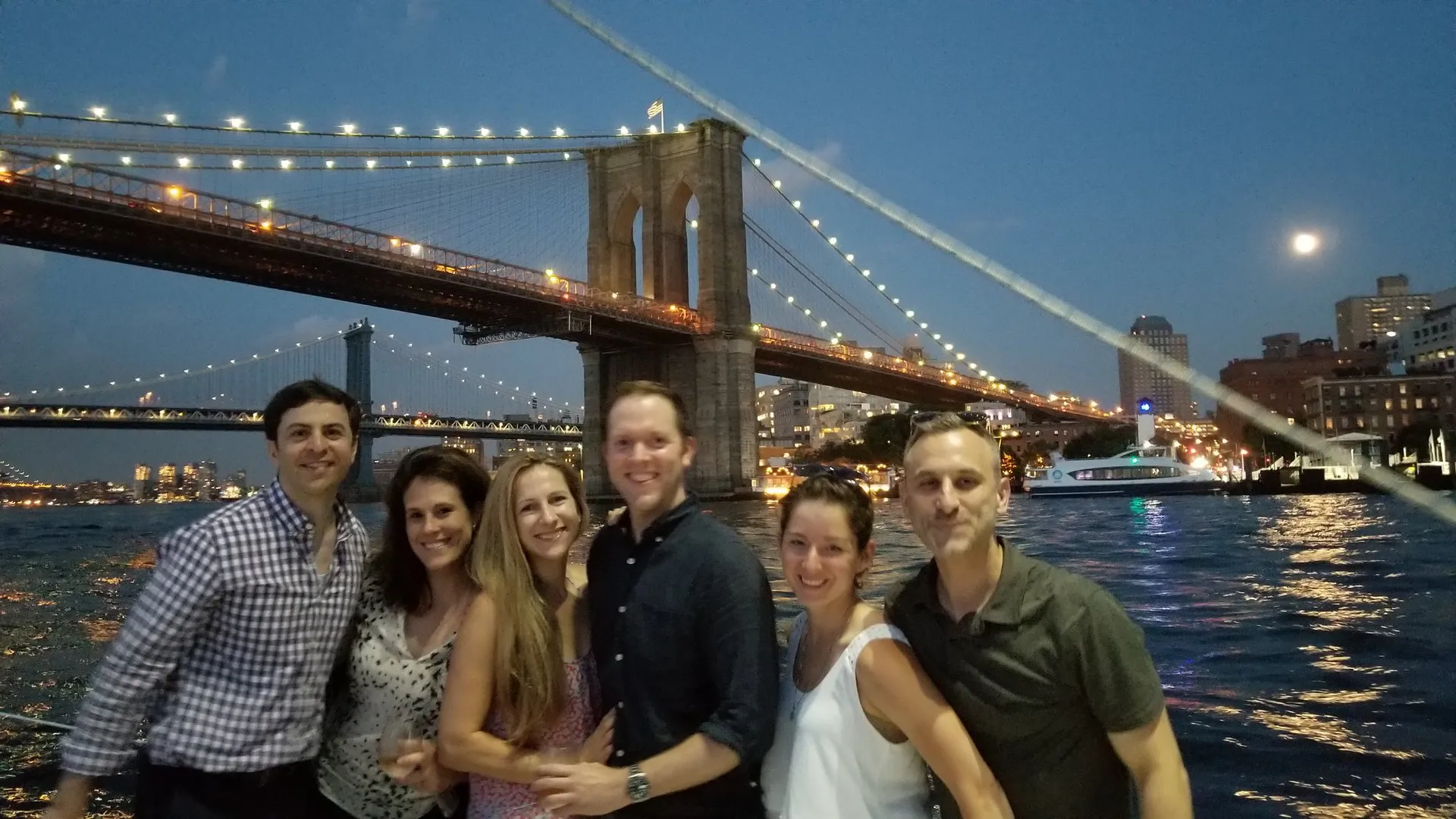  Sail NYC's skyline in style!