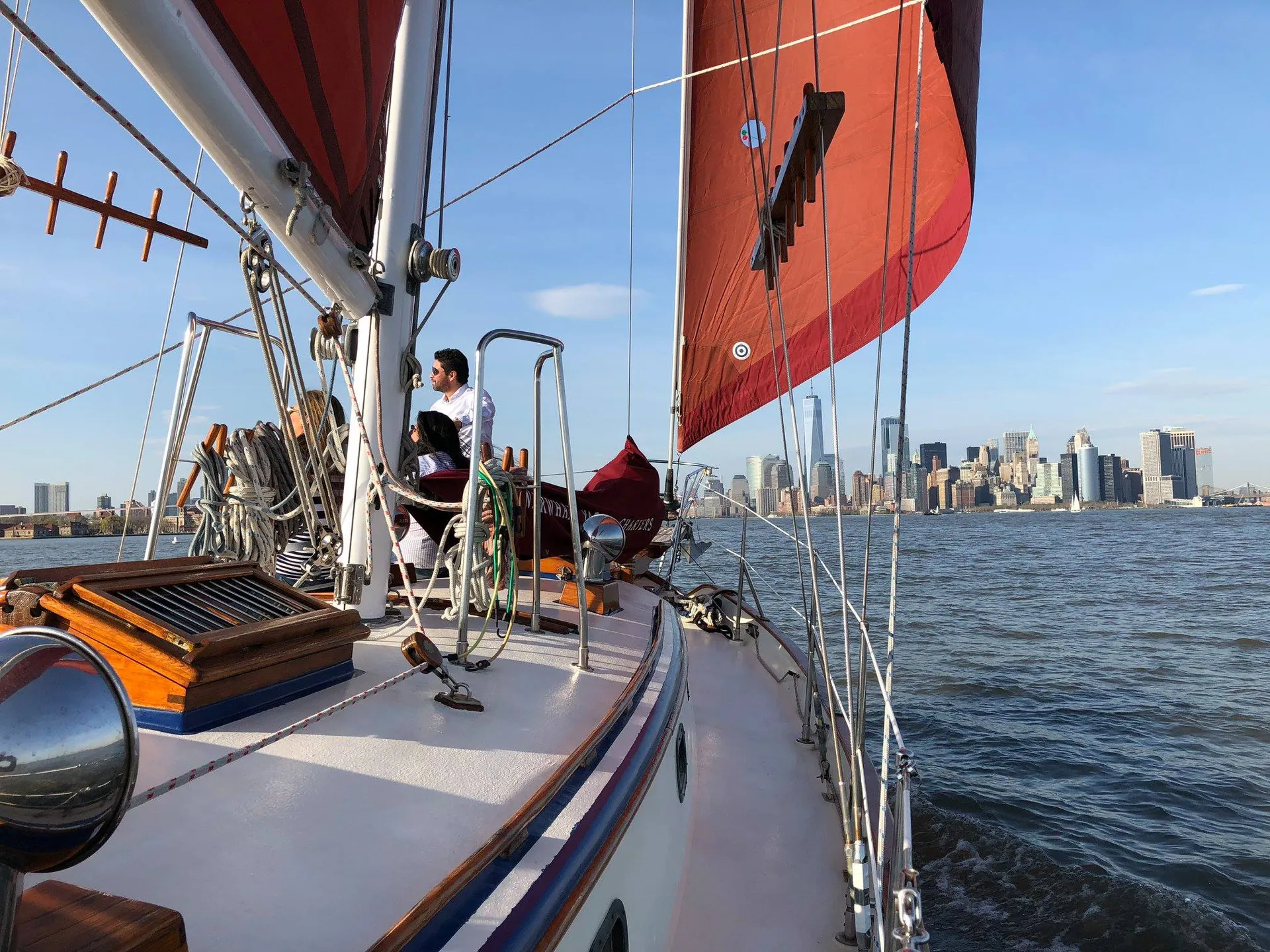  Sail NYC's skyline in style!
