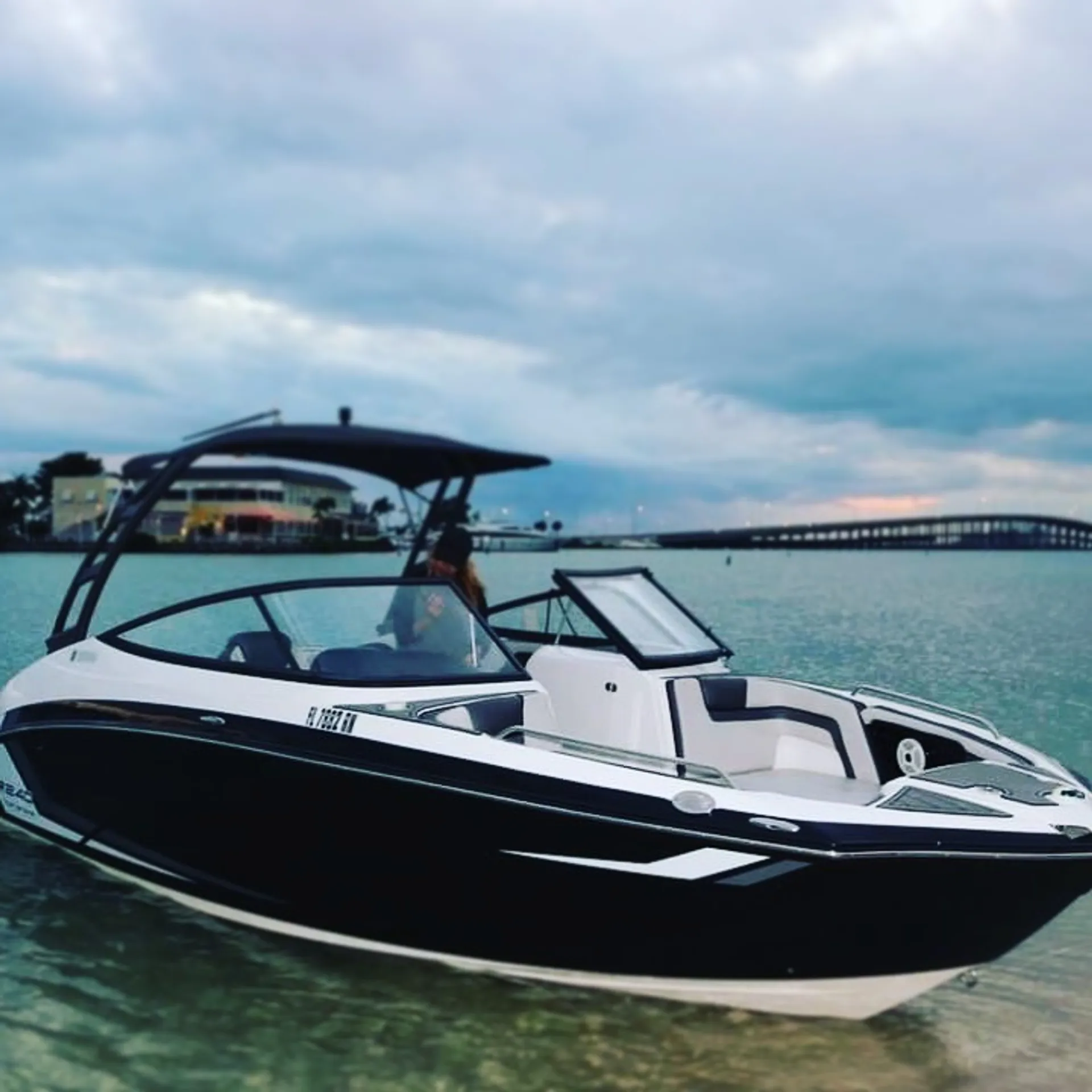 Yamaha AR240 High Output  in Miami, FL — photo 3