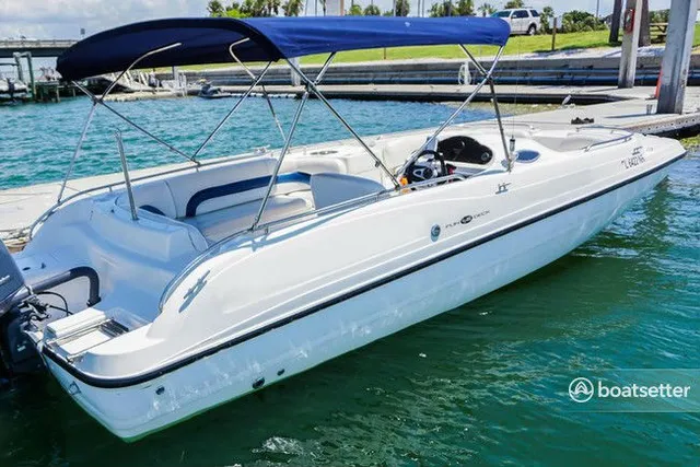 Rent a Hurricane Boats deck boat in Saint Petersburg, FL near me