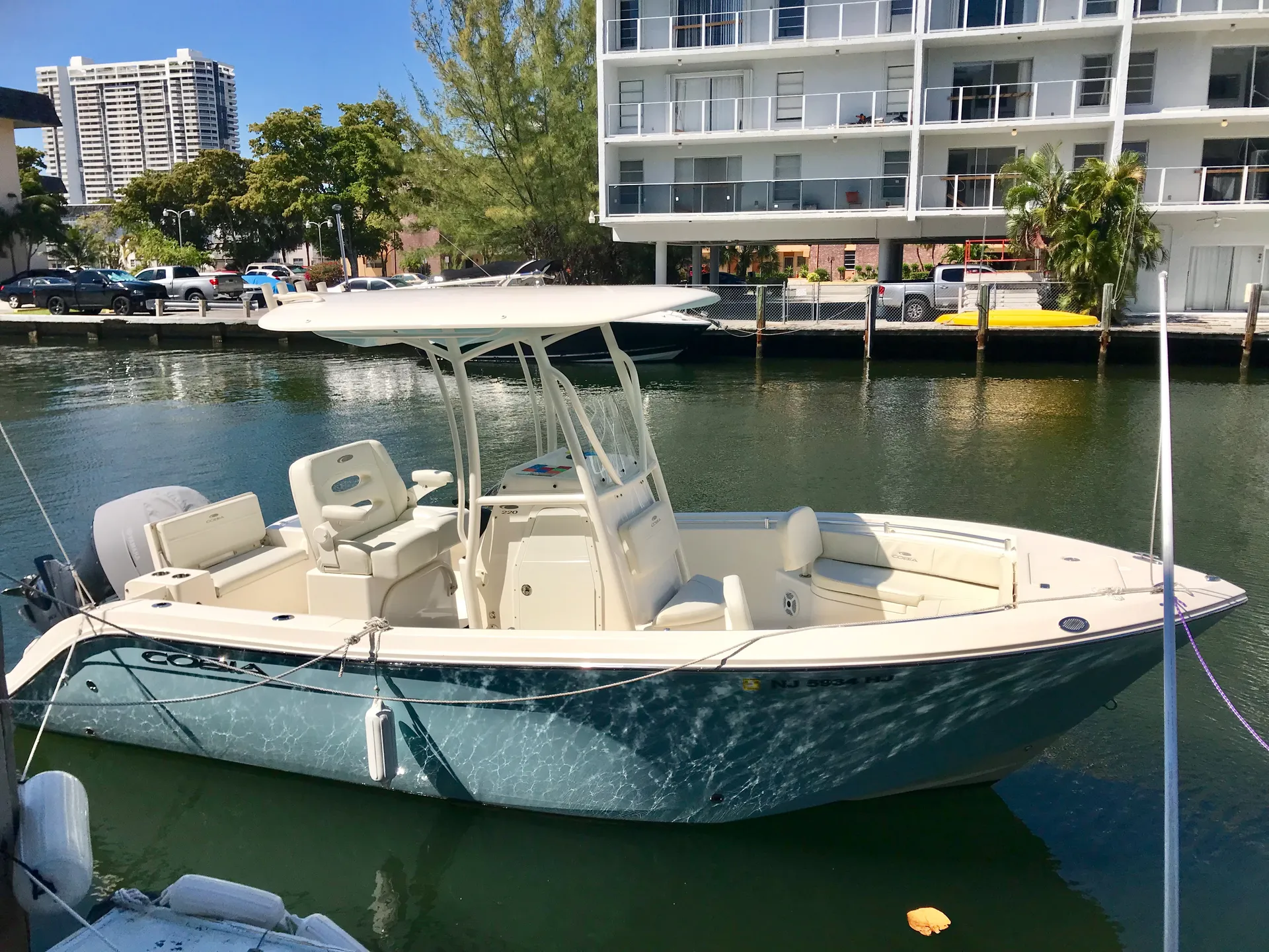 Cobia Boats 217 CC w/F200 Yamaha in North Miami Beach, FL — photo 2