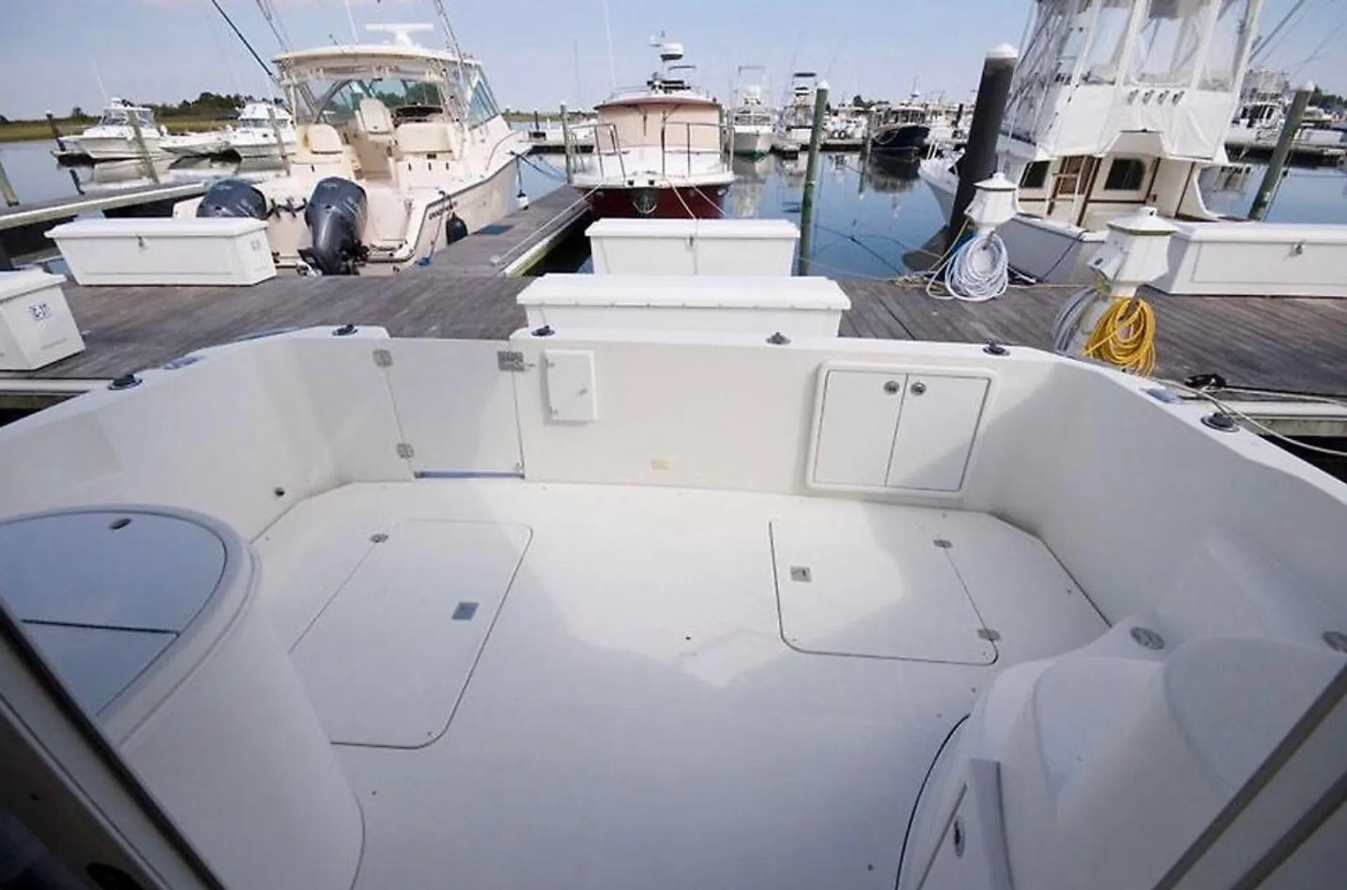 Californian by Carver Boats 33ss in Miami Beach, FL — photo 5