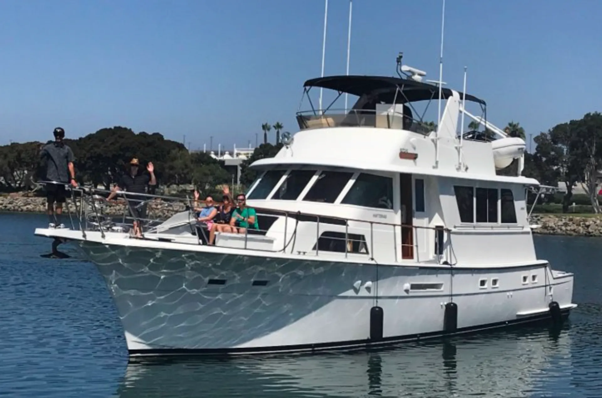 Hatteras Yachts 60 Convertible in San Diego, CA — photo 4