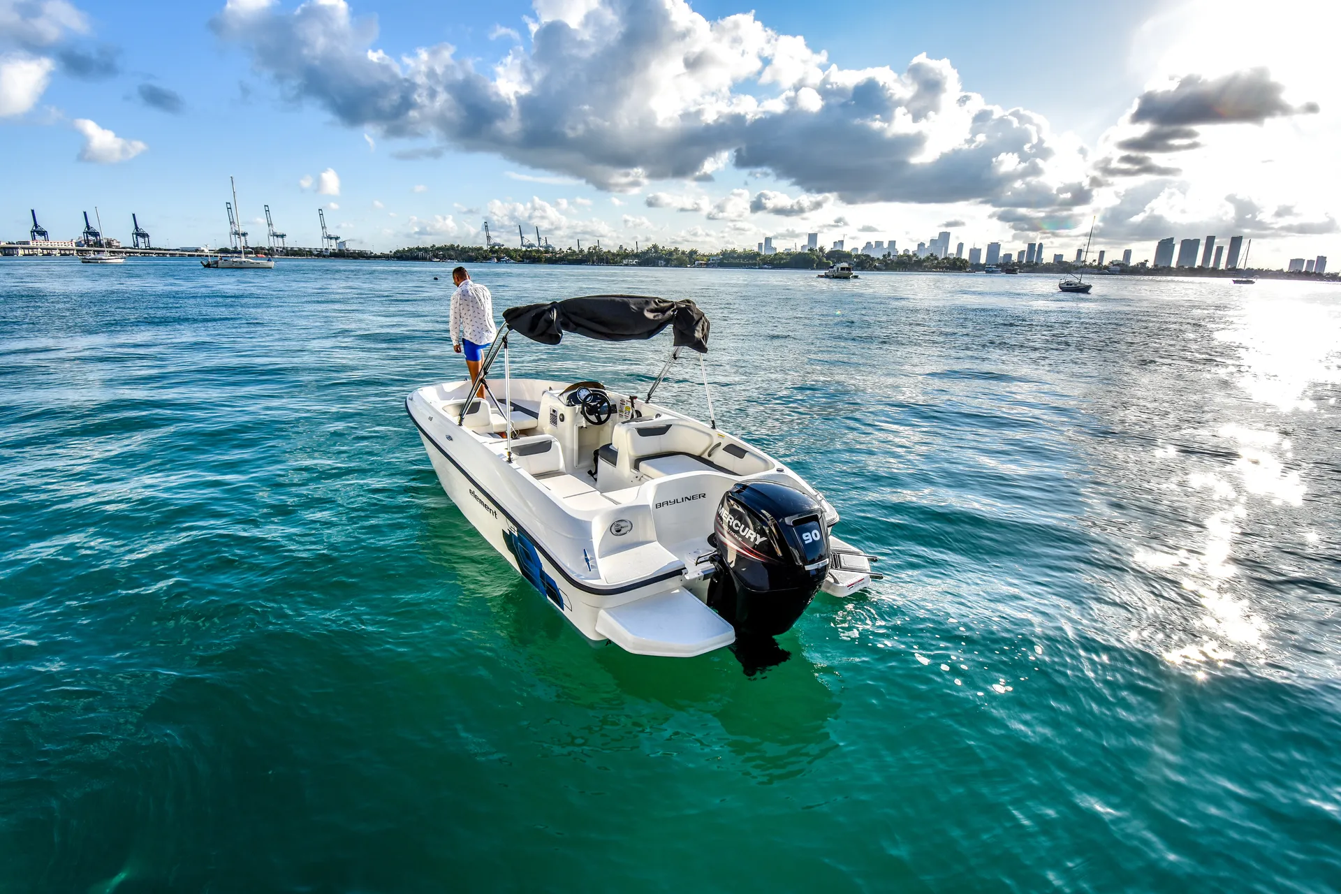Be Your Own Captain – Miami Boat Rental at Top Marina + Free Parking