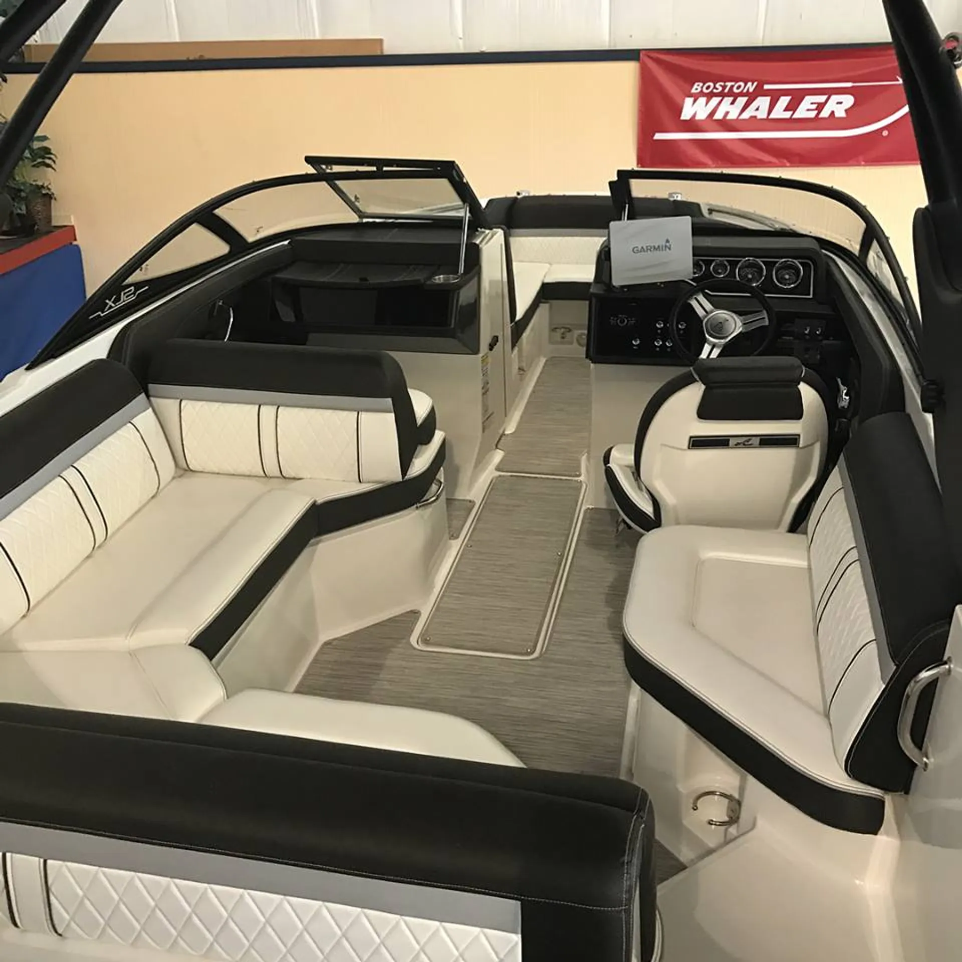 Sea Ray Boats 230 SLX  in Jacksonville Beach, FL — photo 2