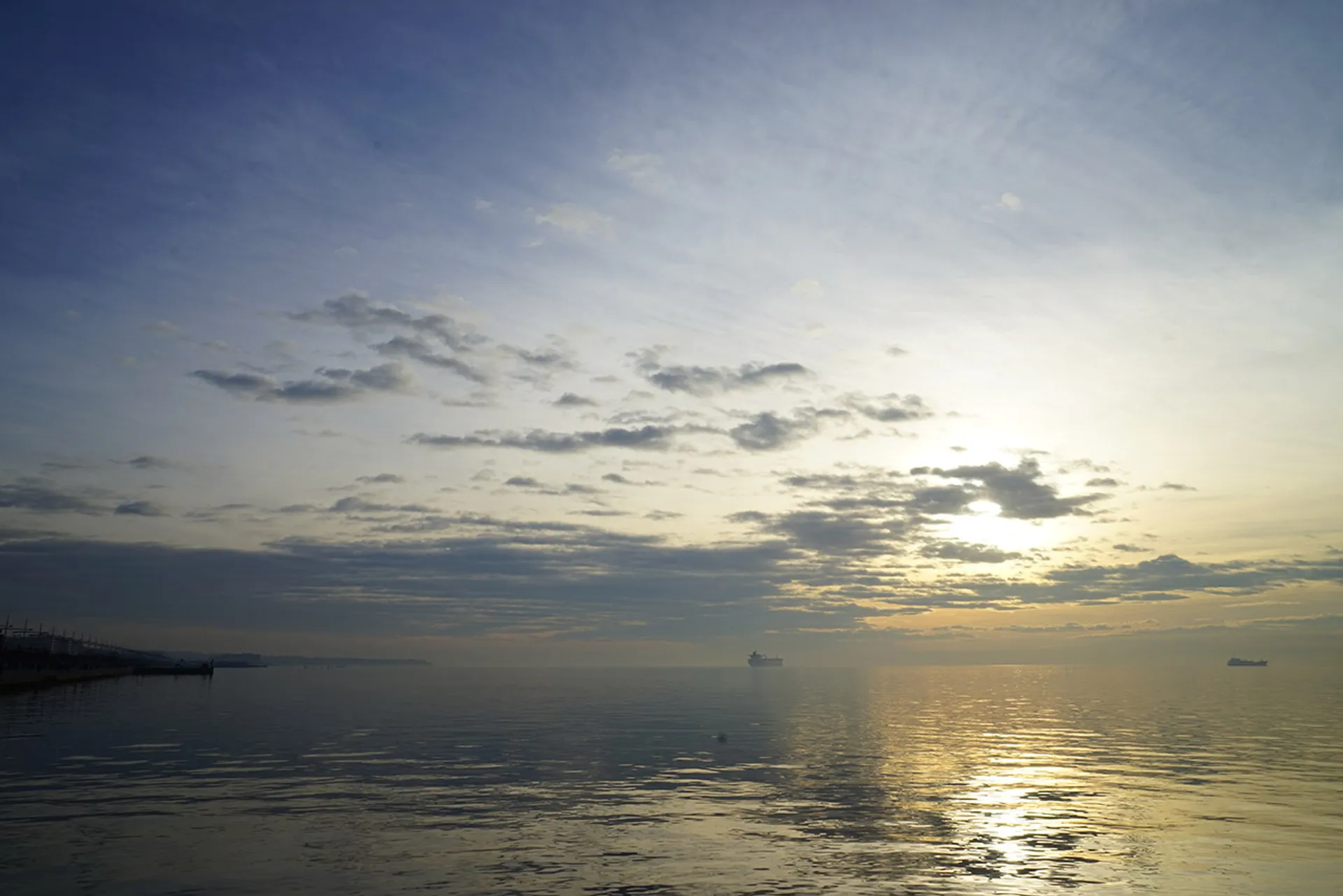 56 Ft Cruises around Manhattan NY and more...