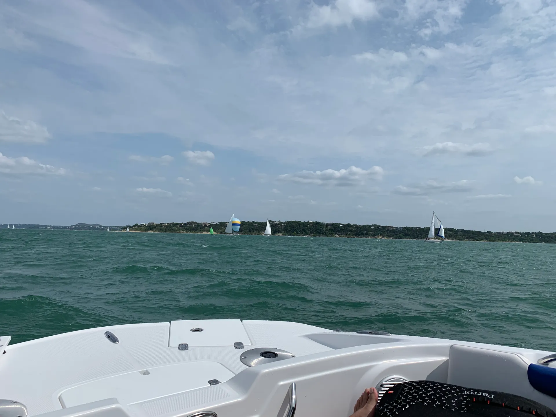 Tahoe by Tracker Marine 195 I/O in Austin, TX — photo 2