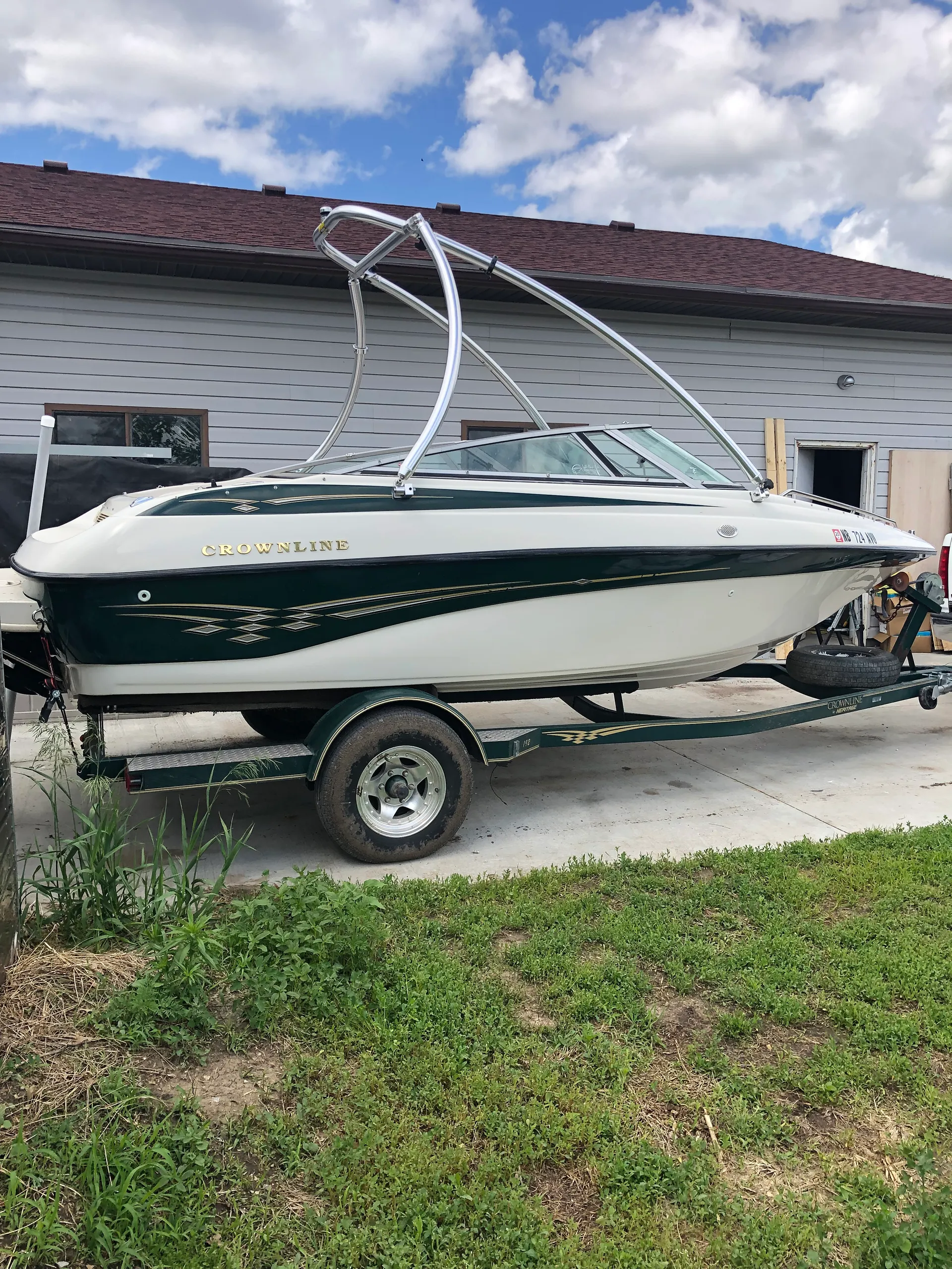 Crownline Boats 192 BR in Lincoln, NE — photo 4
