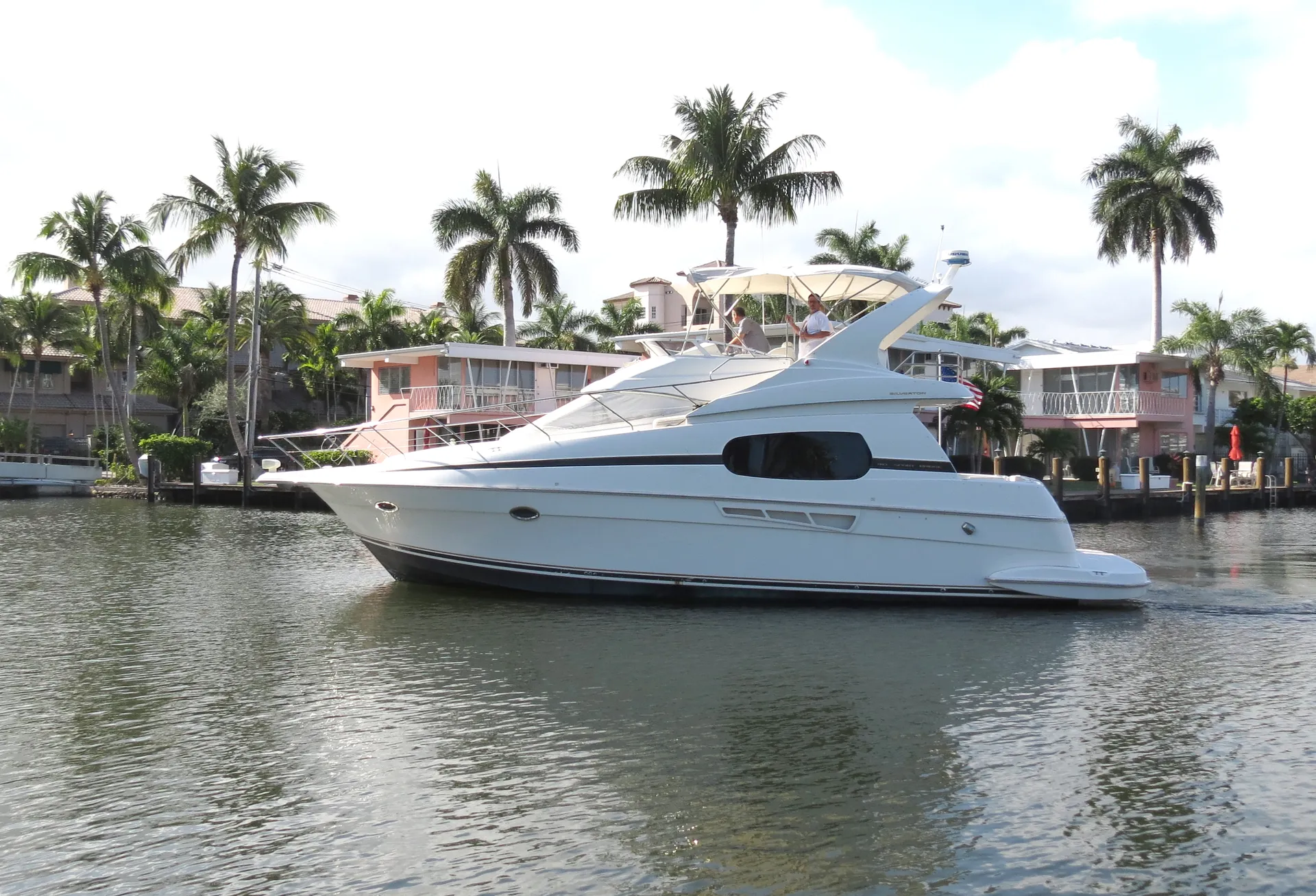 Silverton Marine 410 Sport Bridge in Fort Lauderdale, FL — photo 3