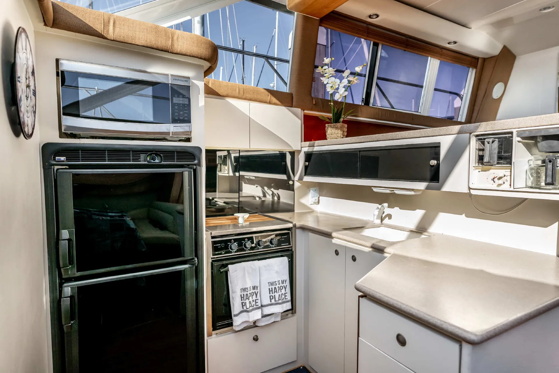 SF Luxury Private Boat Tours - Dream Boat