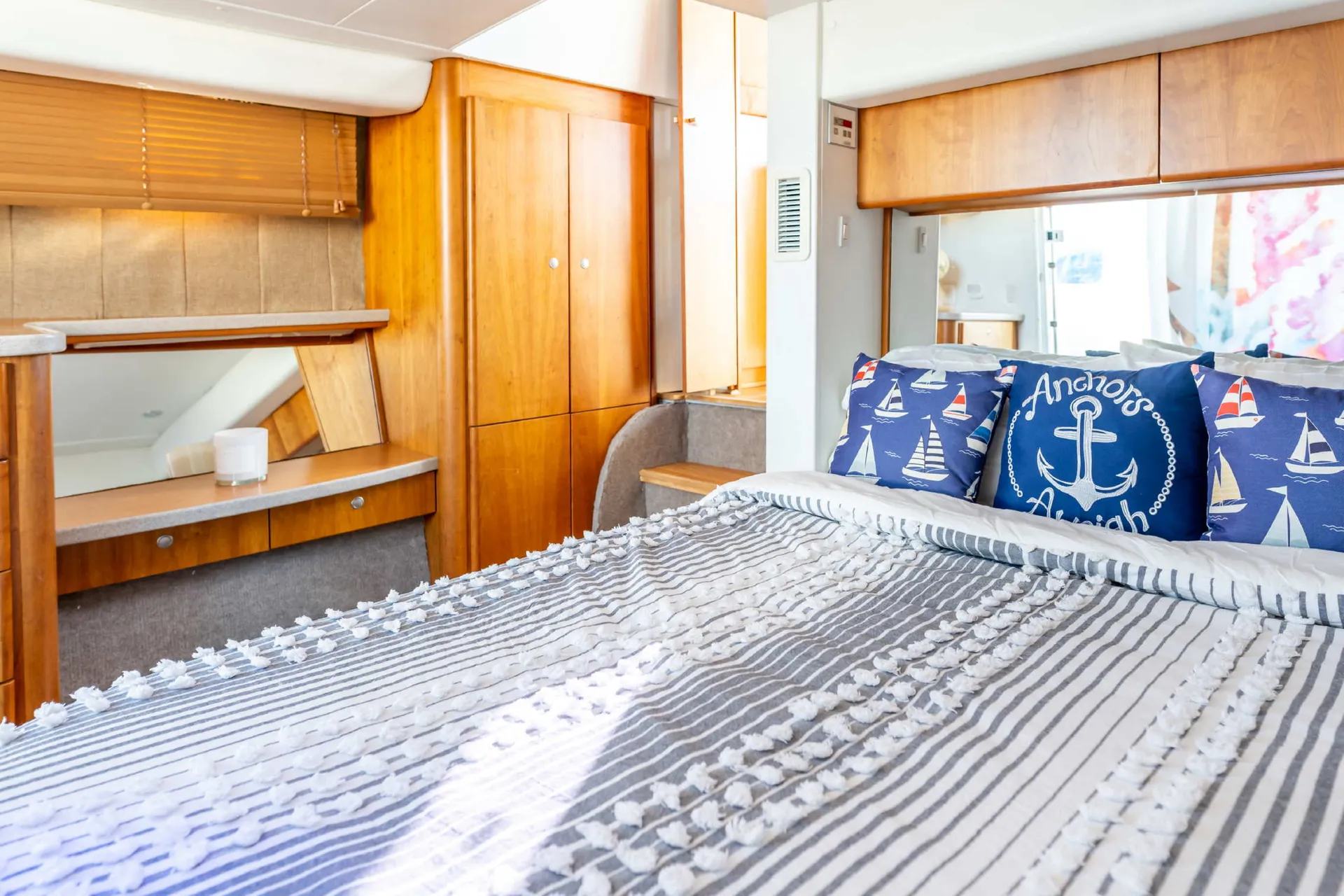 SF Luxury Private Boat Tours - Dream Boat