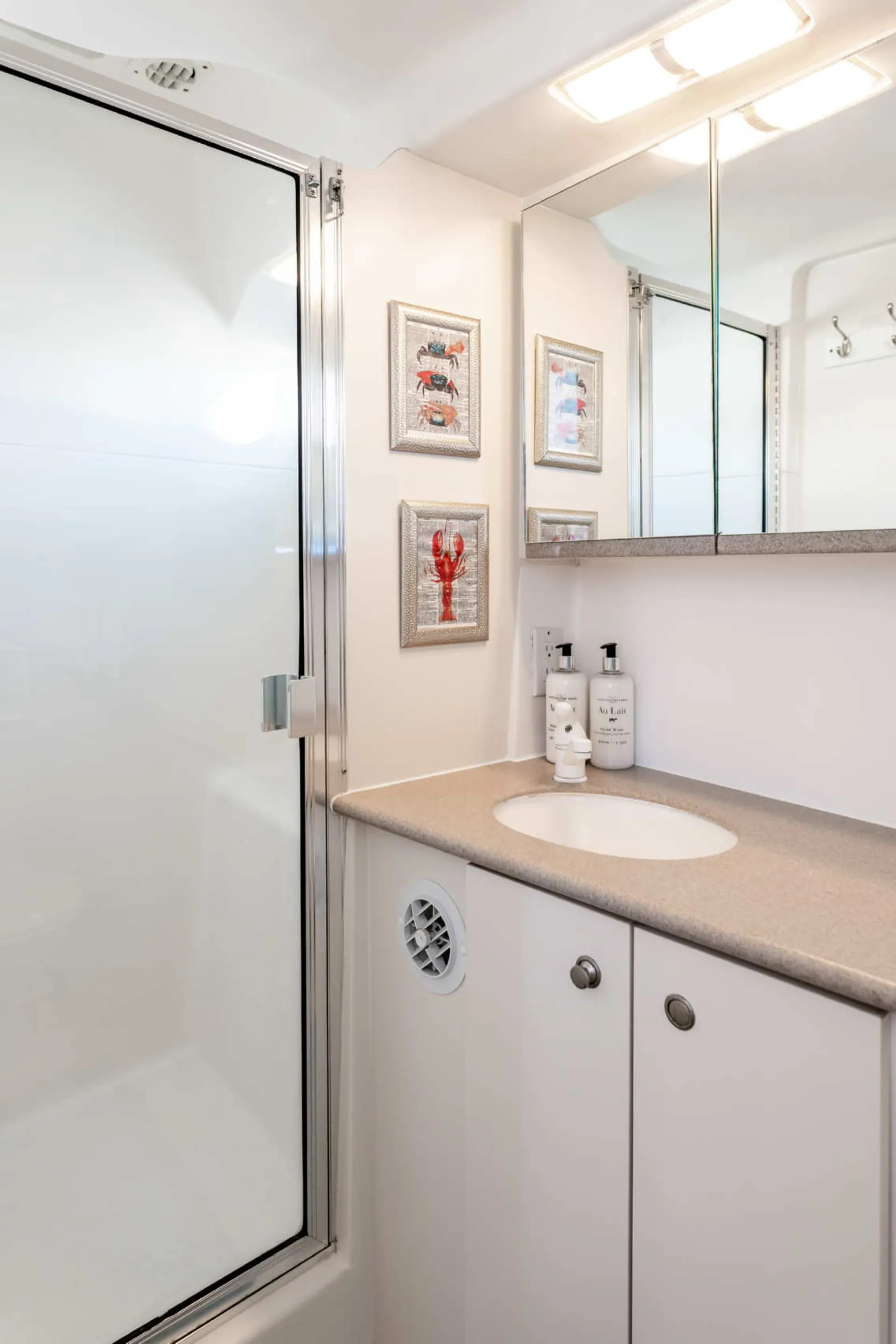 SF Luxury Private Boat Tours - Dream Boat