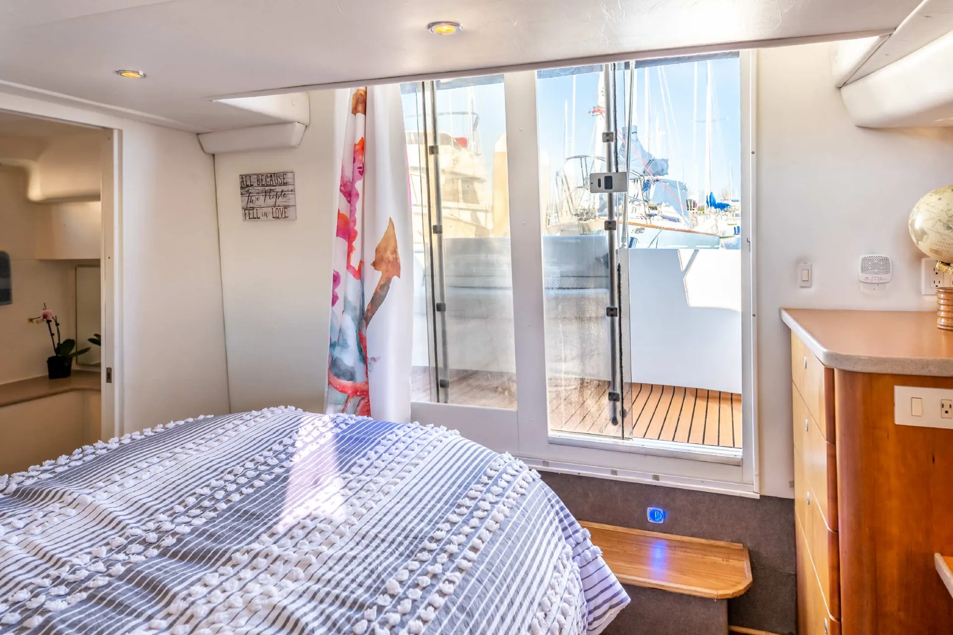 SF Luxury Private Boat Tours - Dream Boat