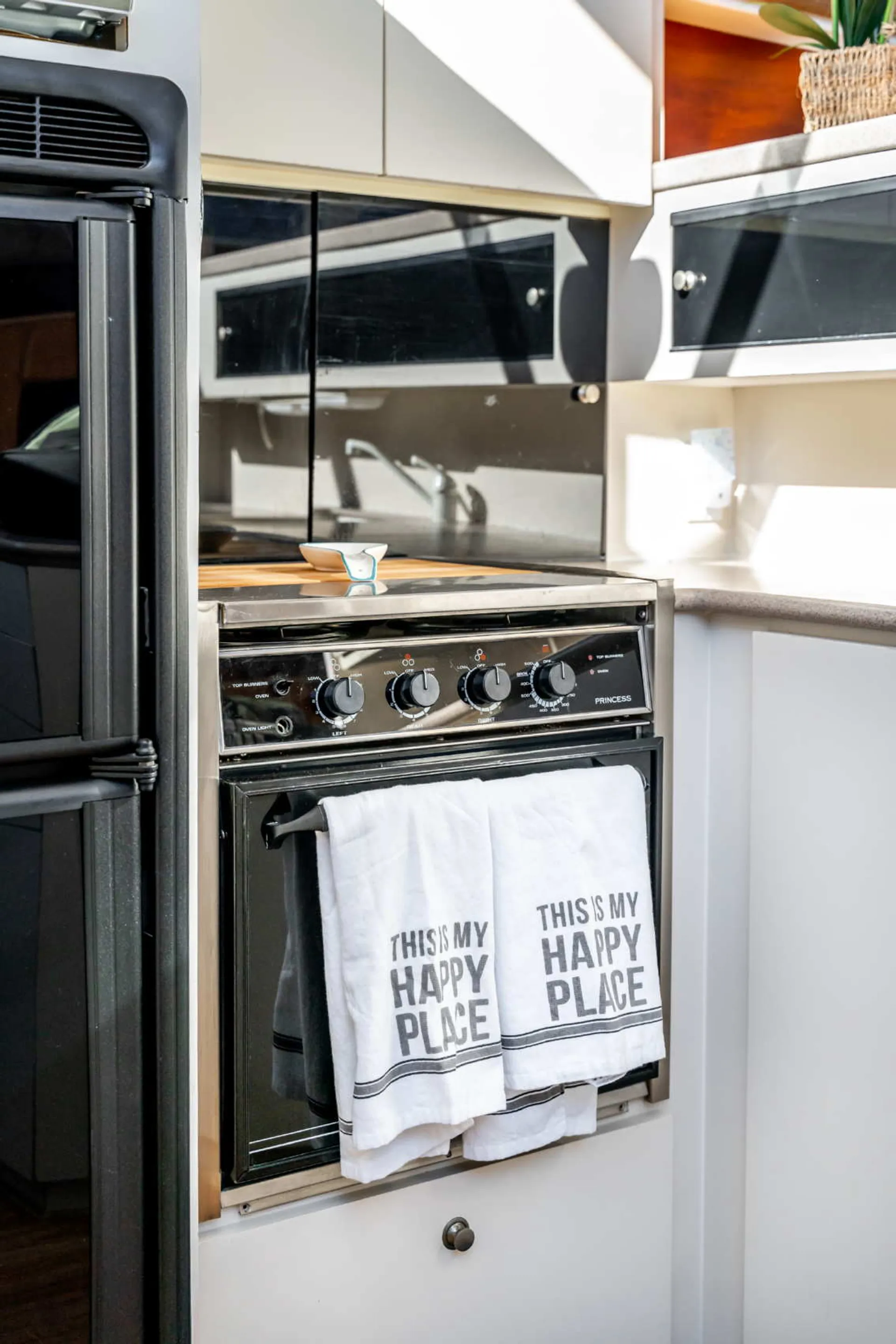 SF Luxury Private Boat Tours - Dream Boat