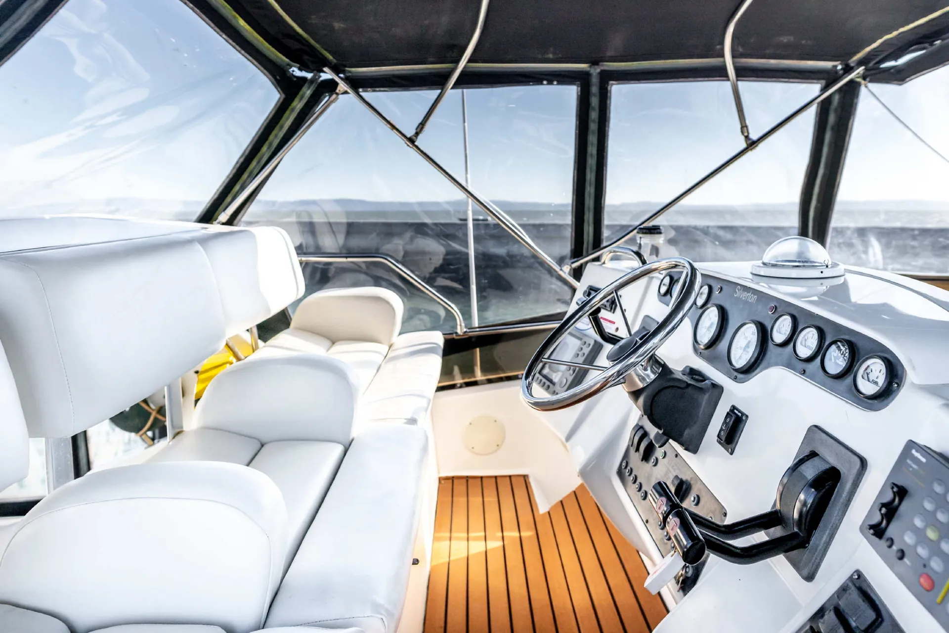 SF Luxury Private Boat Tours - Dream Boat