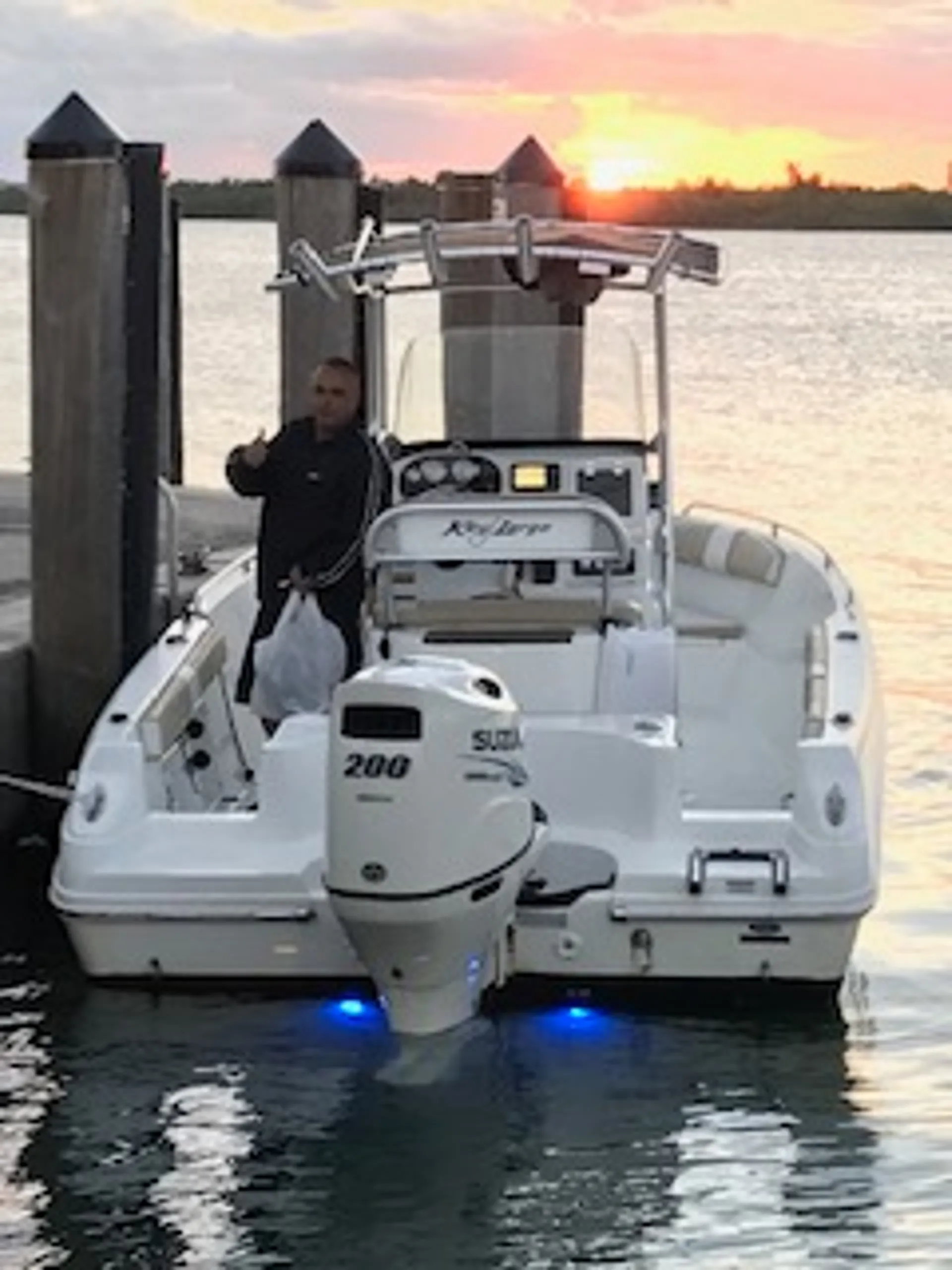 Key Largo by Caravelle 210 LX WI 4-S  in Miami Beach, FL — photo 6