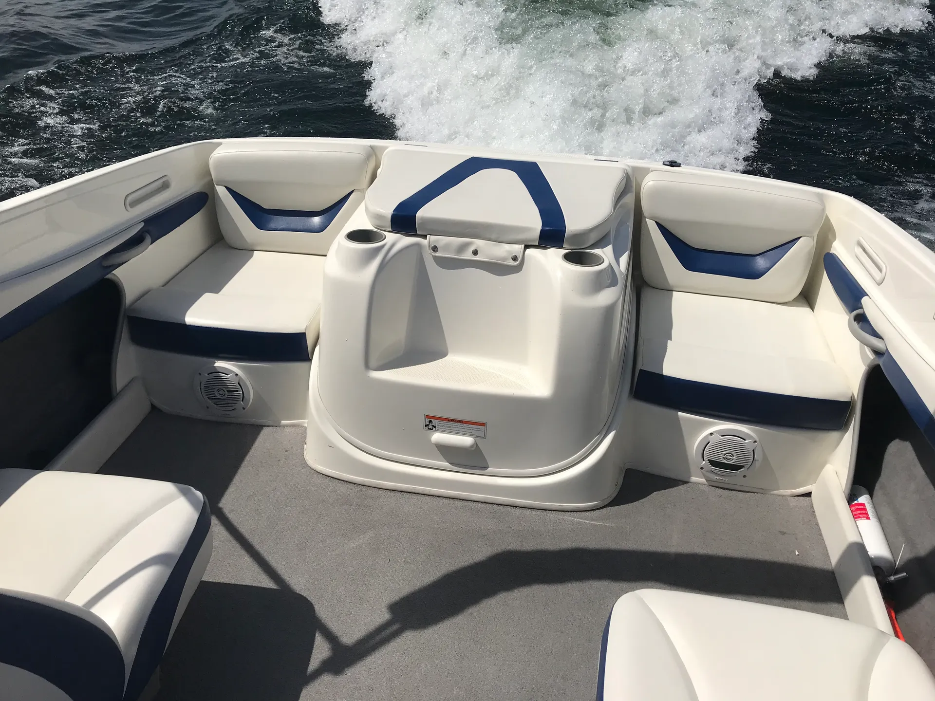 Bayliner 205 BR  in Lake Stevens, WA — photo 2