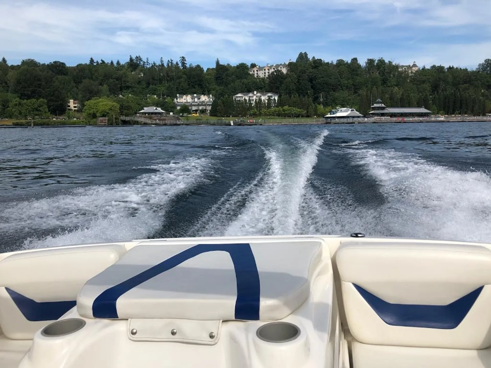 Bayliner 205 BR  in Lake Stevens, WA — photo 4