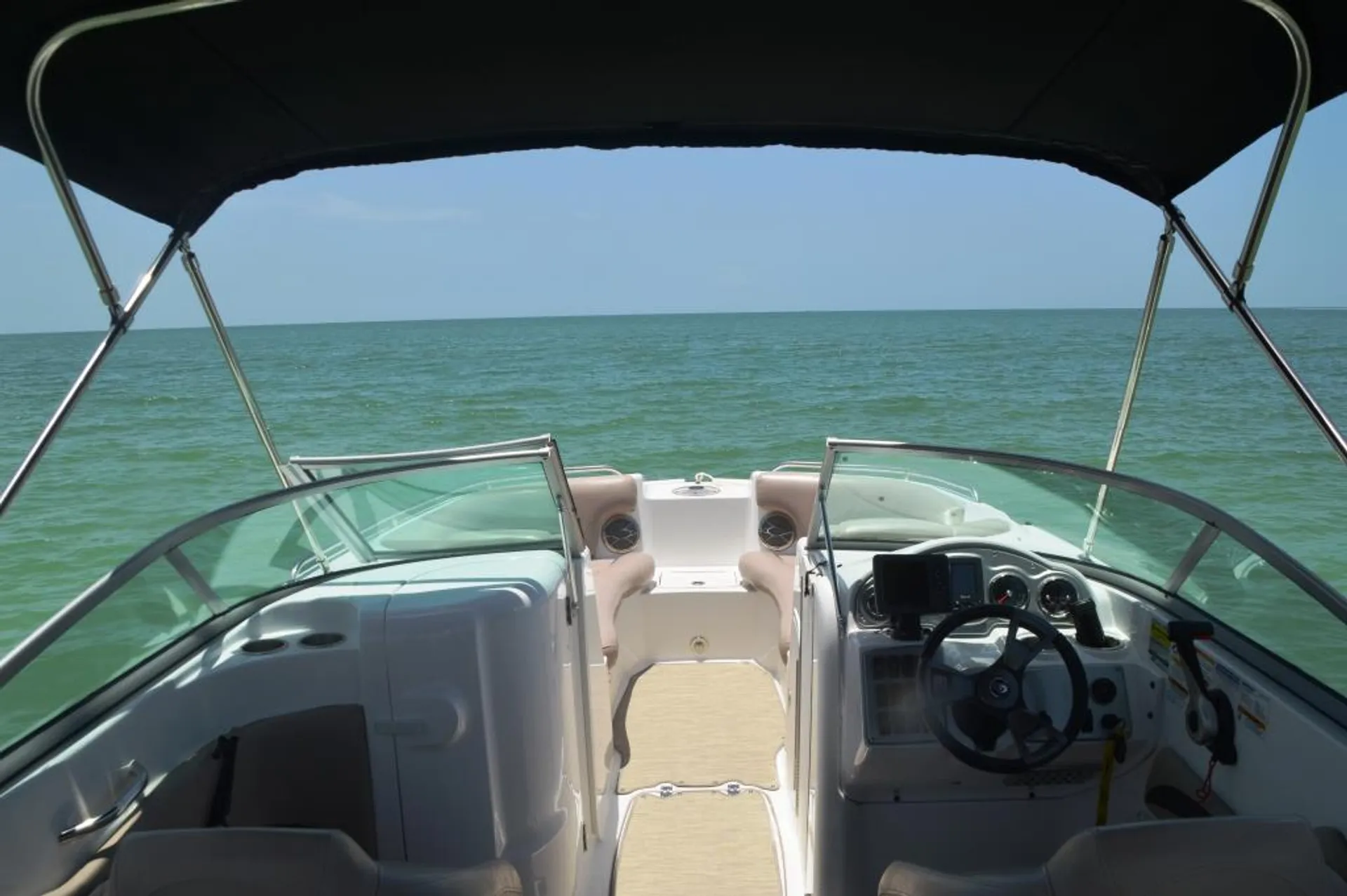 Hurricane Boats SD 2200 w/F150XA in Cape Coral, FL — photo 3