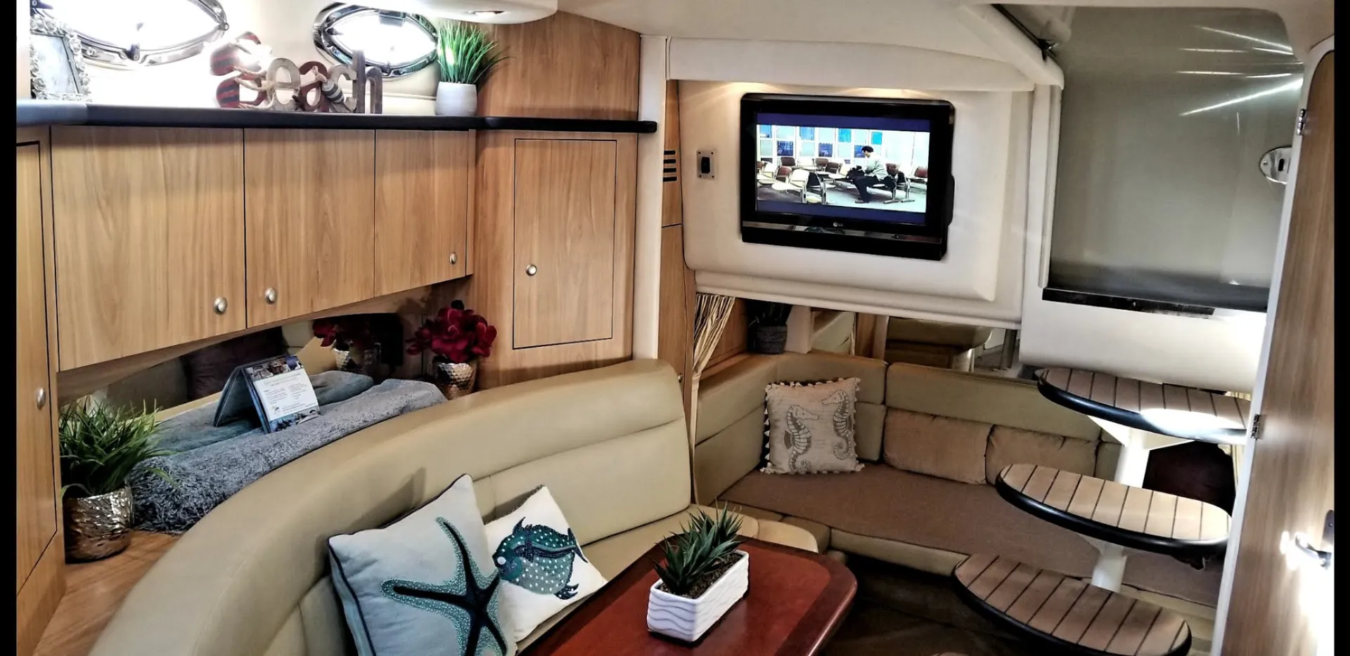 Charter this 36' Sea Ray Sport Yacht Today!