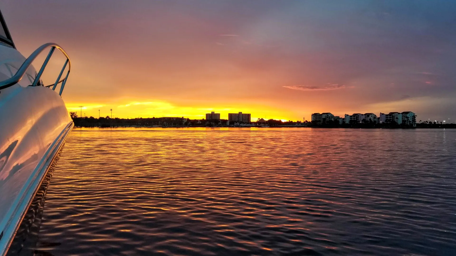 Charter this 36' Sea Ray Sport Yacht Today!