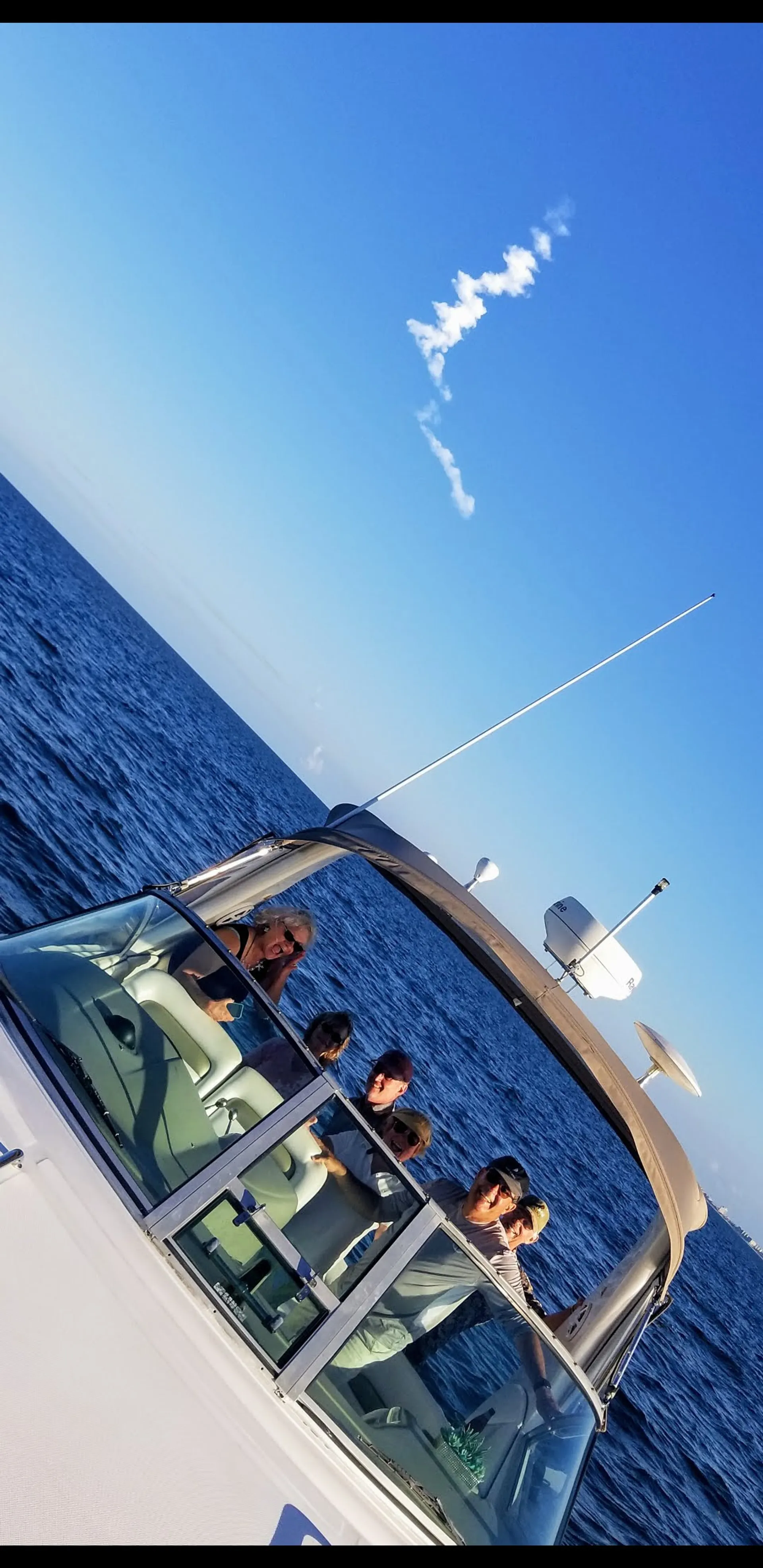 Charter this 36' Sea Ray Sport Yacht Today!