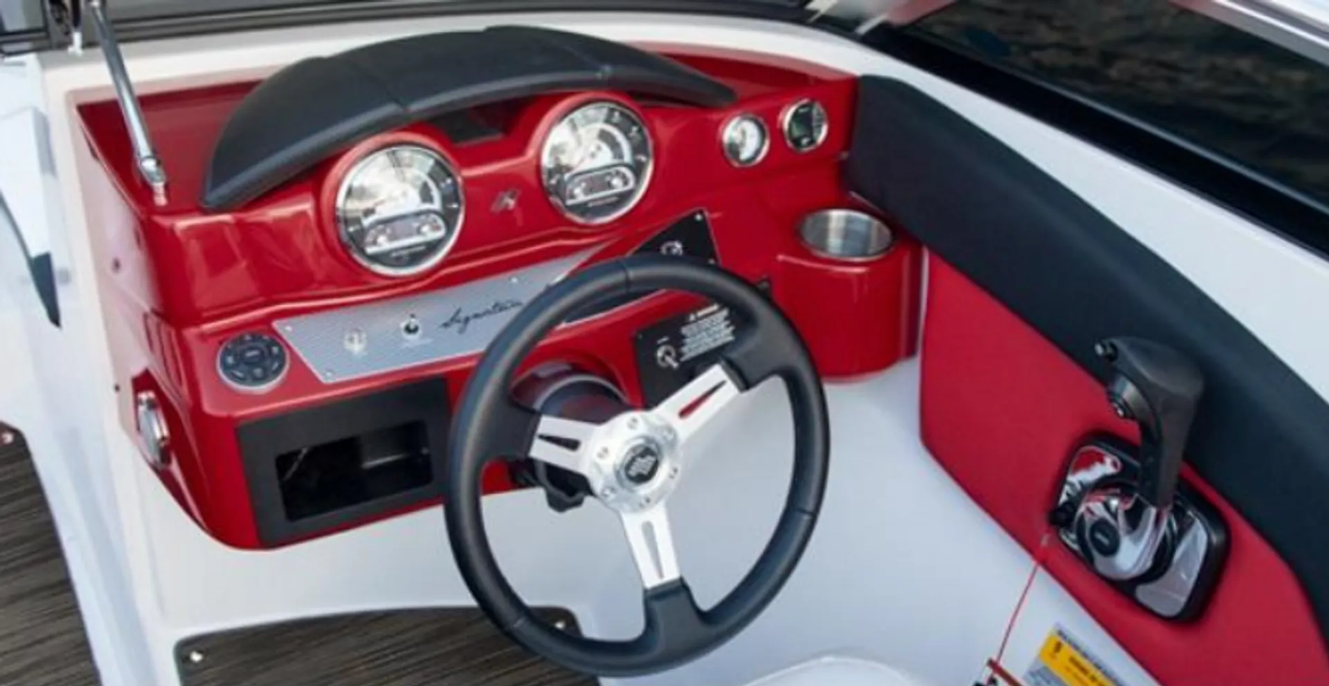 Four Winns Boats H200 SS  in Madison, WI — photo 4