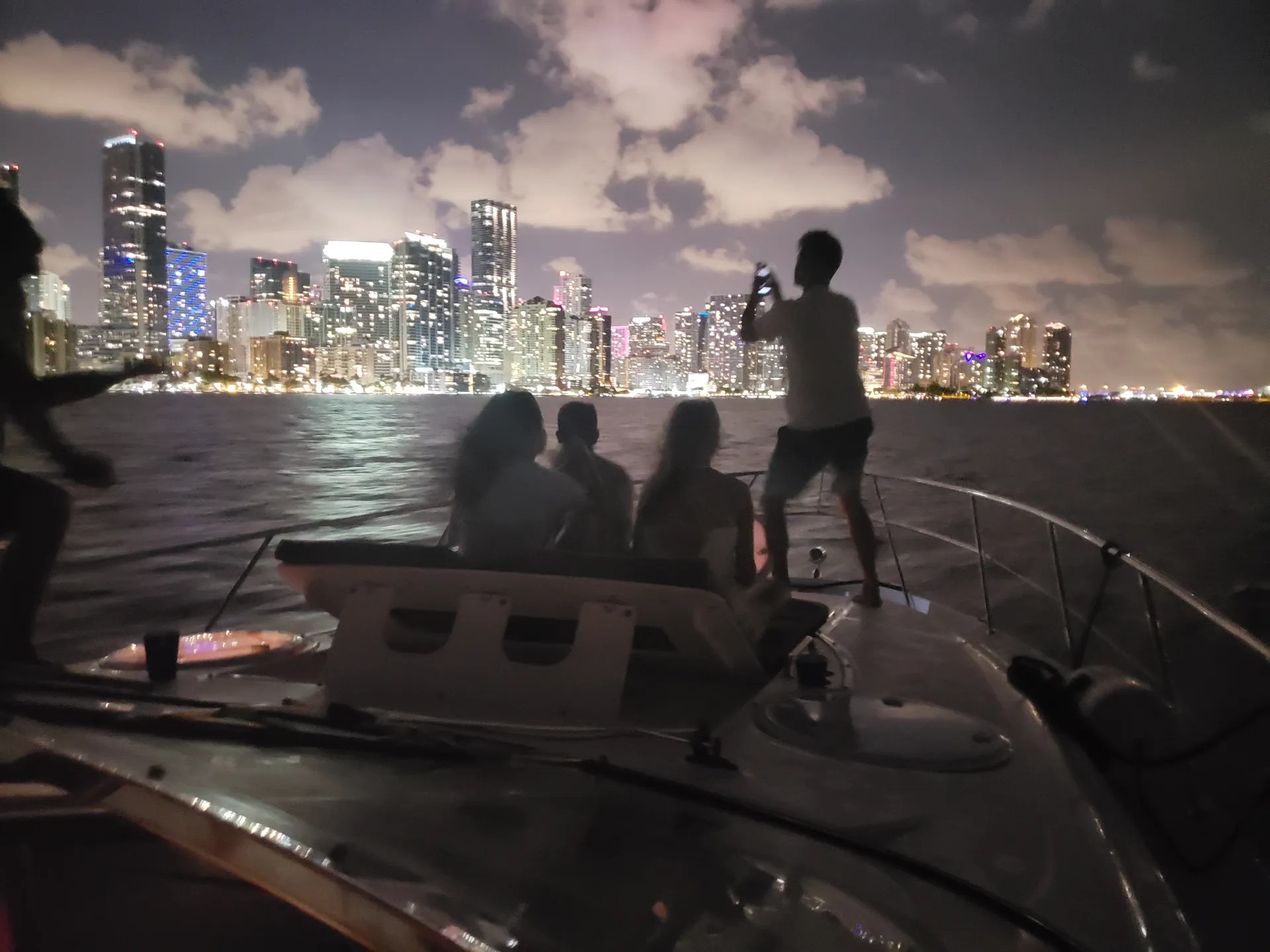 Regal Boats Commodore 4460 IPS Drive in Miami Beach, FL — photo 3