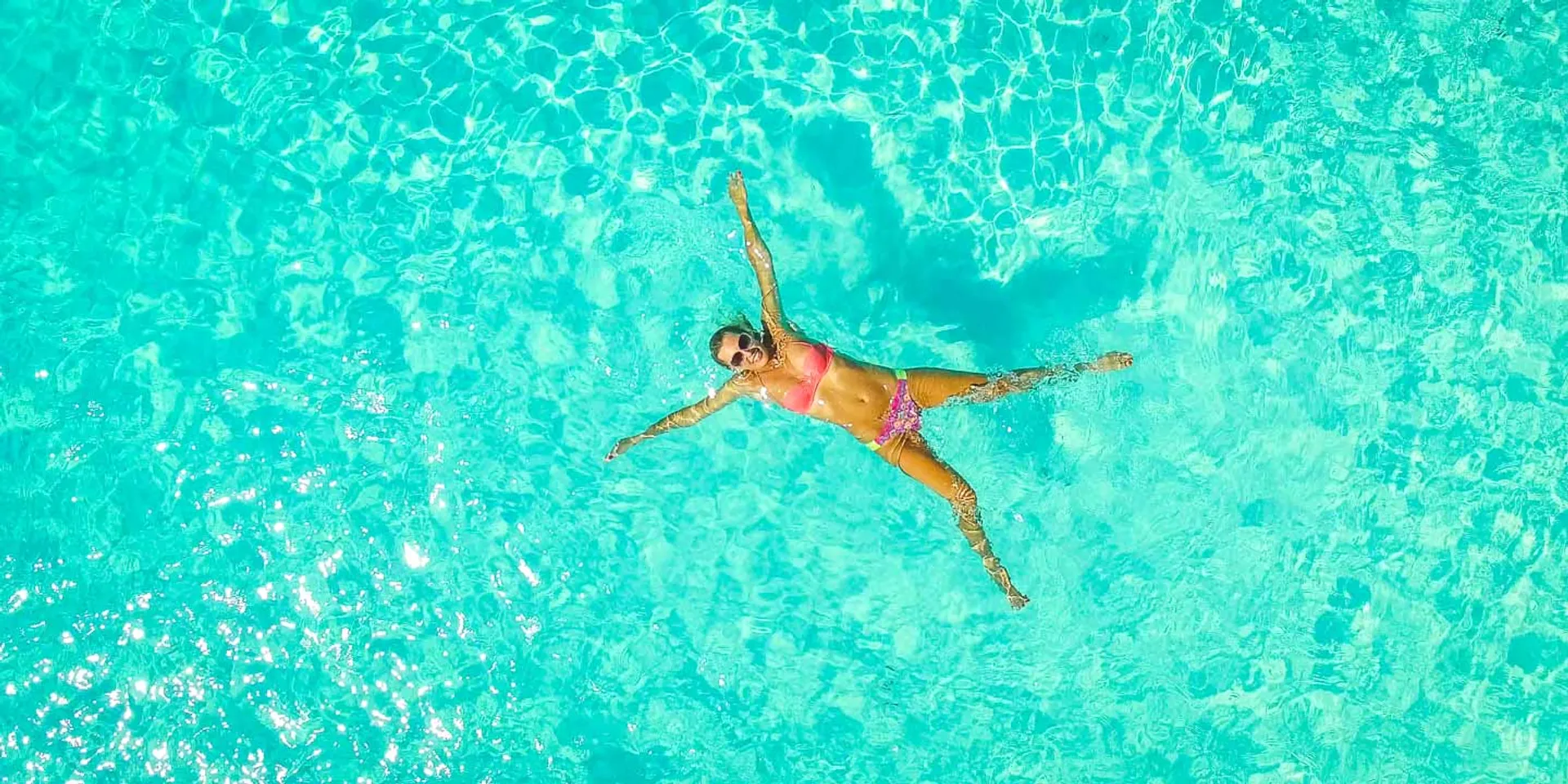 Excursion to Rose Island, Turtle Beach, Gilligan's