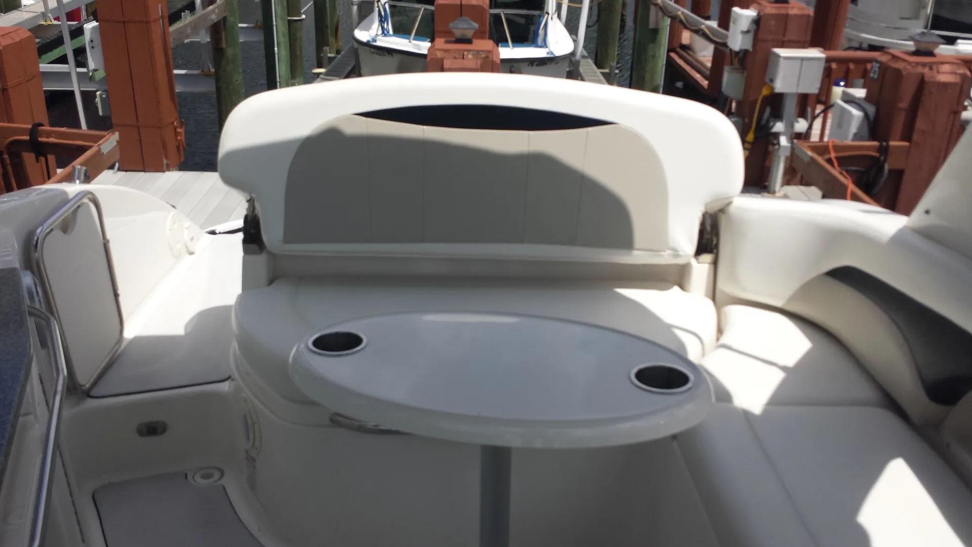Chaparral Boats 256 SSX Sport Deck in Hallandale Beach, FL — photo 6
