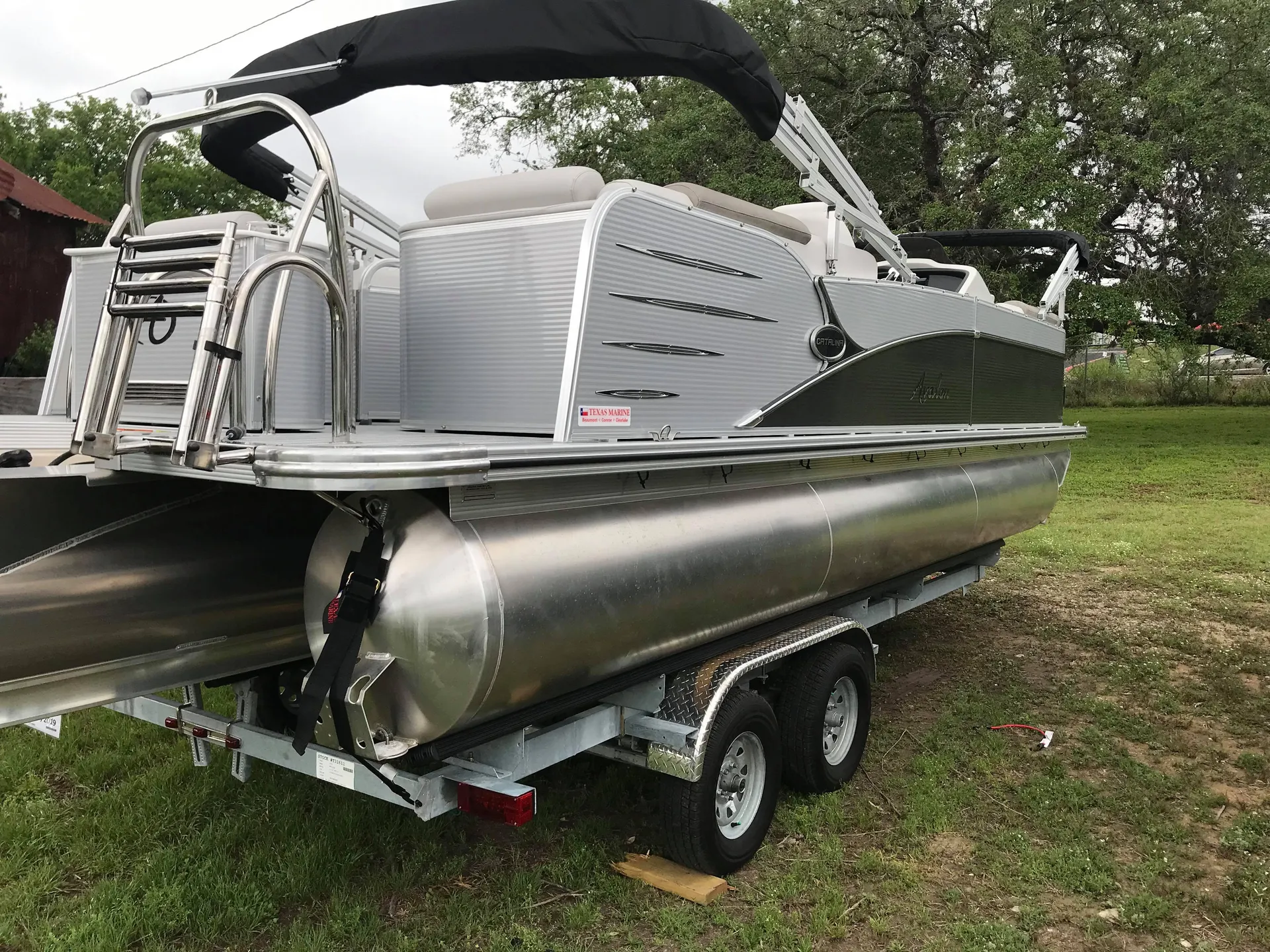 Avalon Pontoons Catalina Quad Lounge-23T in Austin, TX — photo 2
