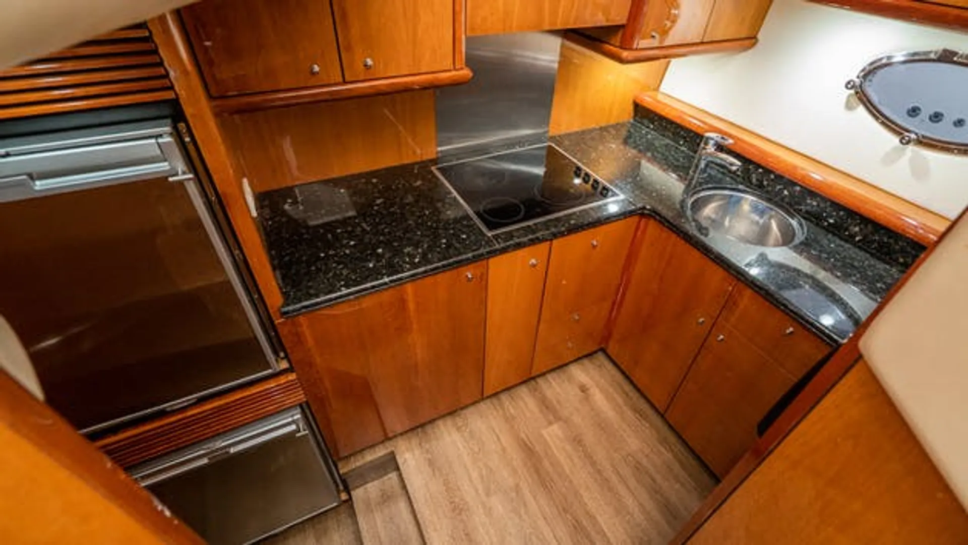 Sunseeker 57' Manhattan in San Diego, CA — photo 7