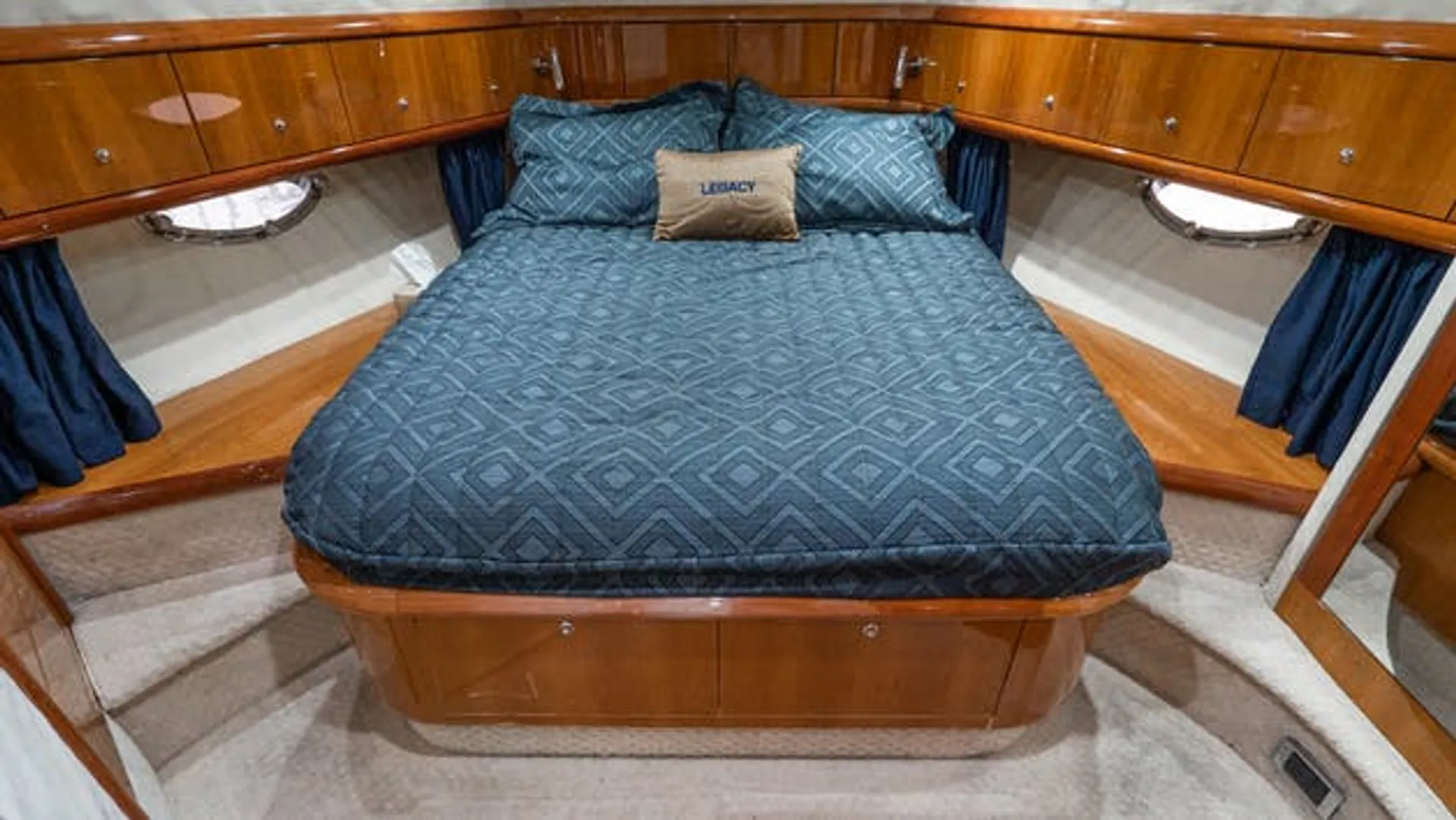 Sunseeker 57' Manhattan in San Diego, CA — photo 10