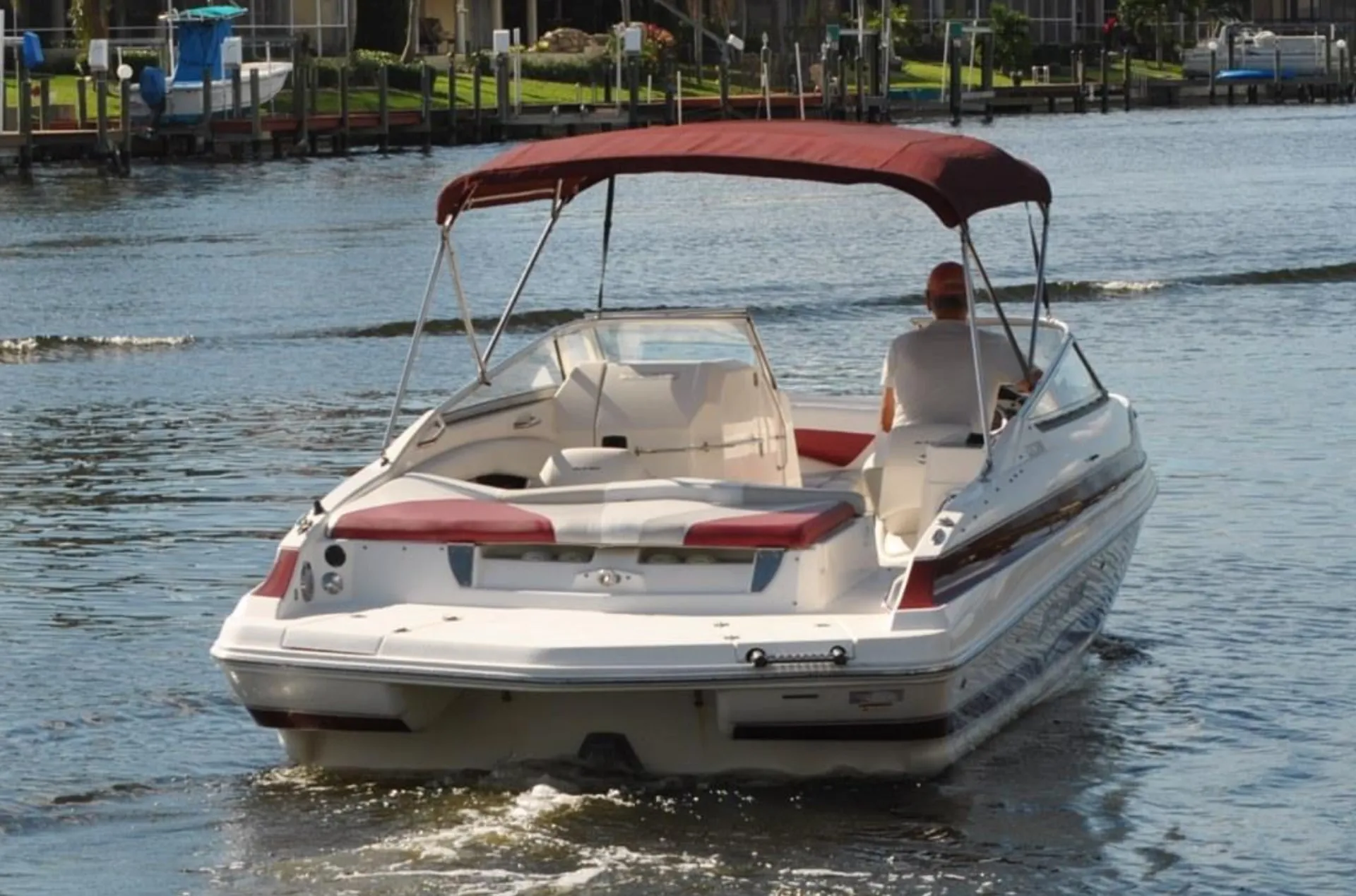 Larson Boats LXi 248  in Cape Coral, FL — photo 2