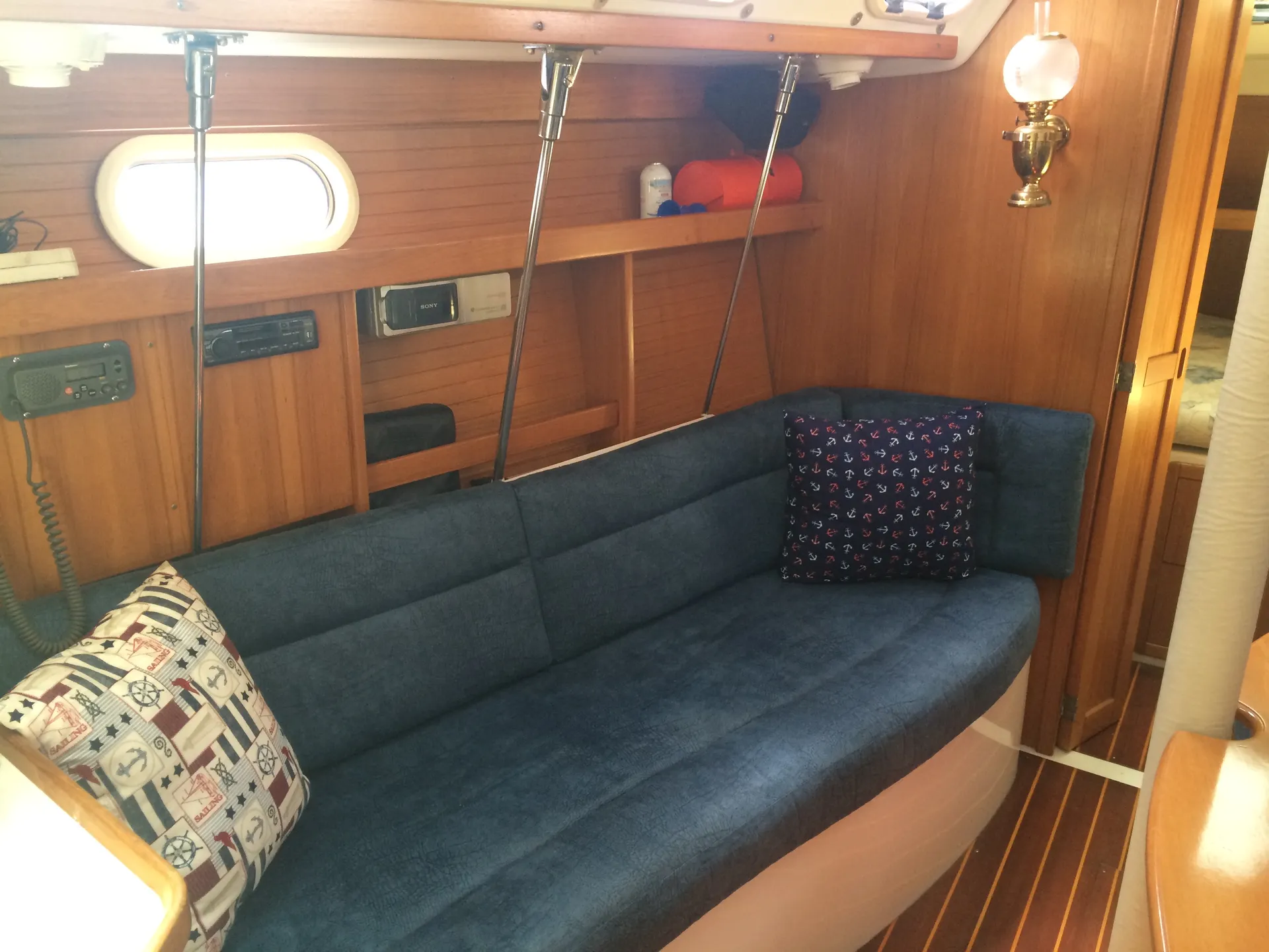 Catalina 320 in Middle River, MD — photo 5