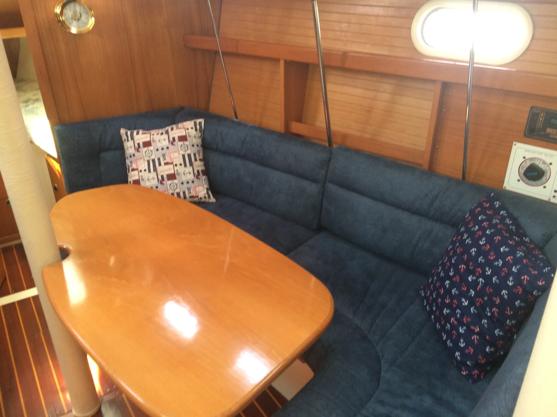 Catalina 320 in Middle River, MD — photo 6