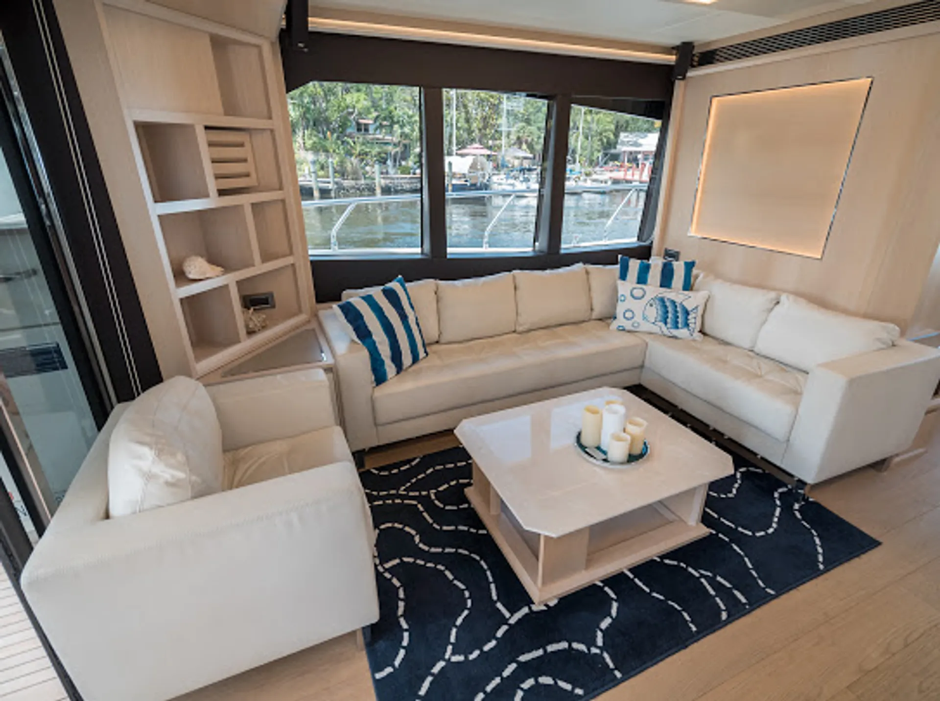 Other 72 Absolute in Miami Beach, FL — photo 3