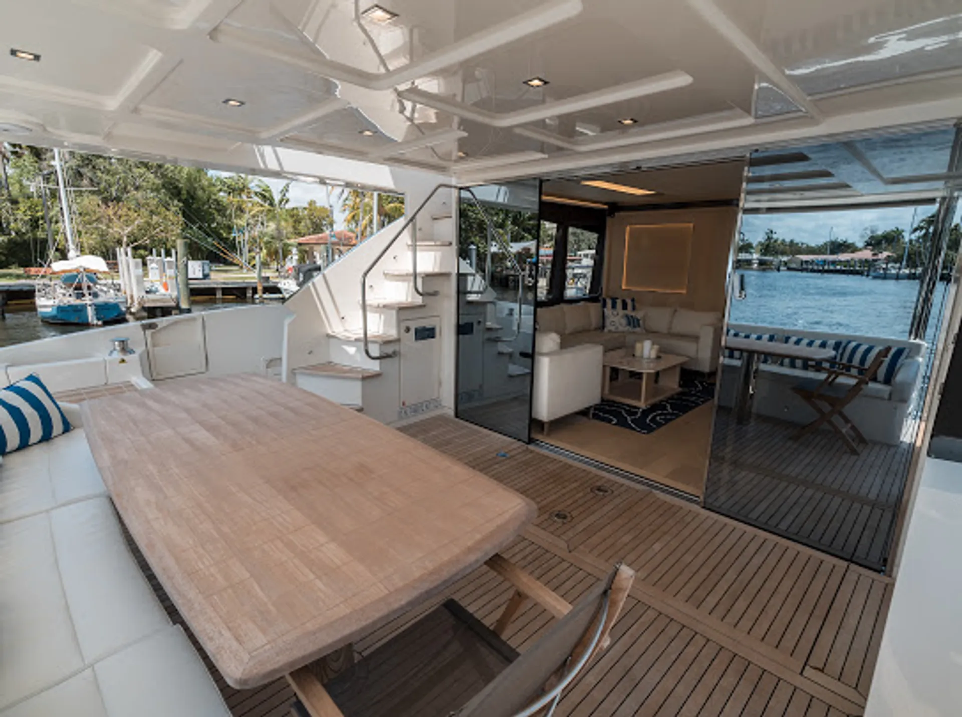 Other 72 Absolute in Miami Beach, FL — photo 7