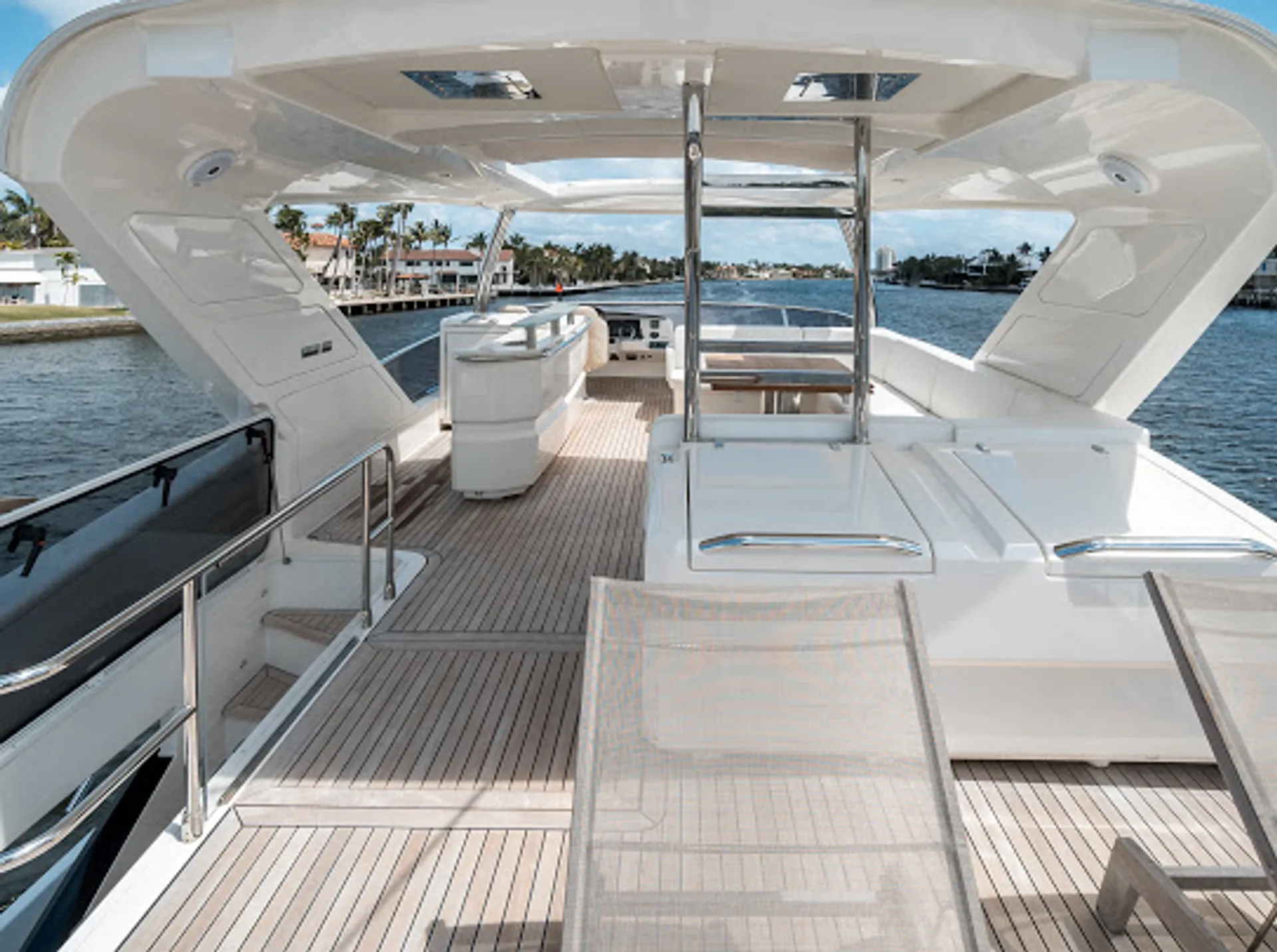 Other 72 Absolute in Miami Beach, FL — photo 9