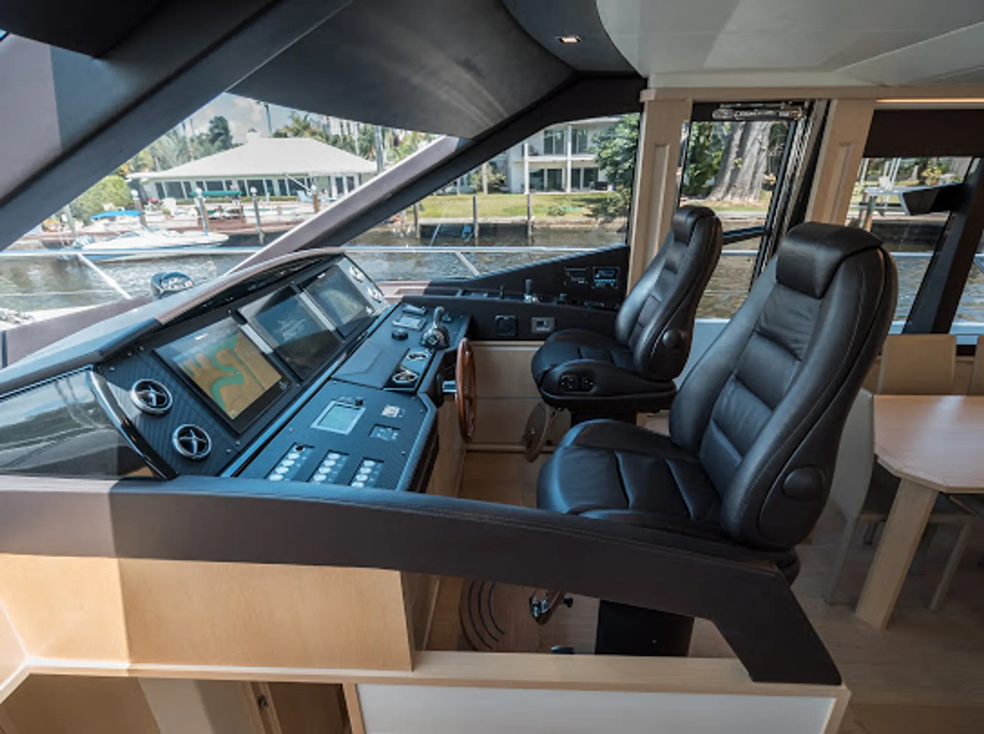 Other 72 Absolute in Miami Beach, FL — photo 10