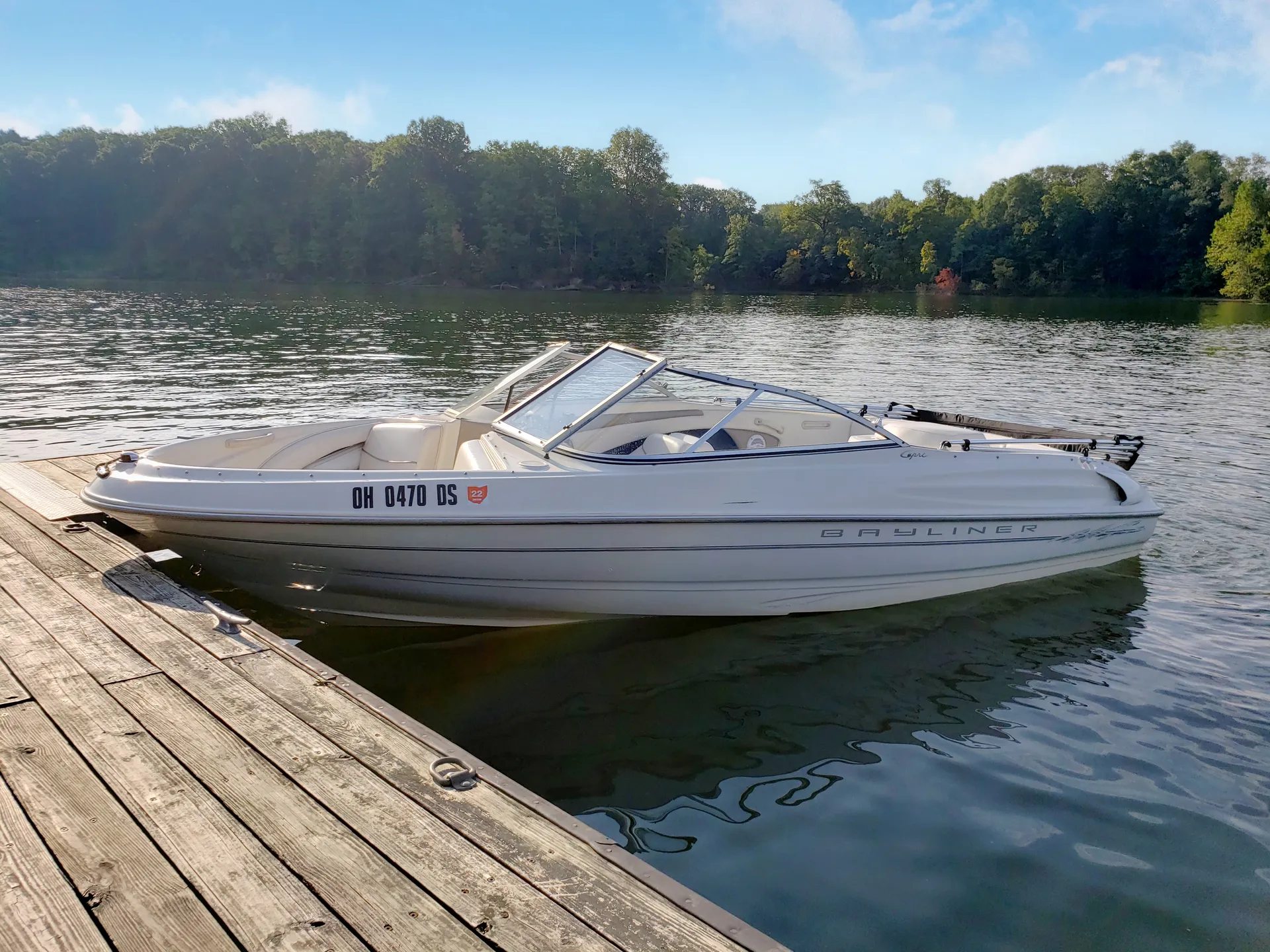 Bayliner 1750 Capri  in Columbus, OH — photo 2