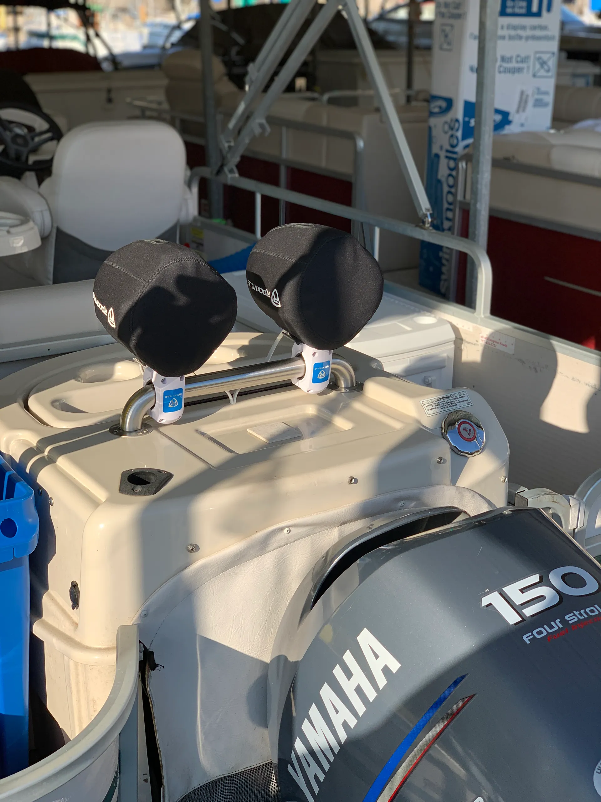 Explorer Boats 220 Tunnel Vee in Austin, TX — photo 2