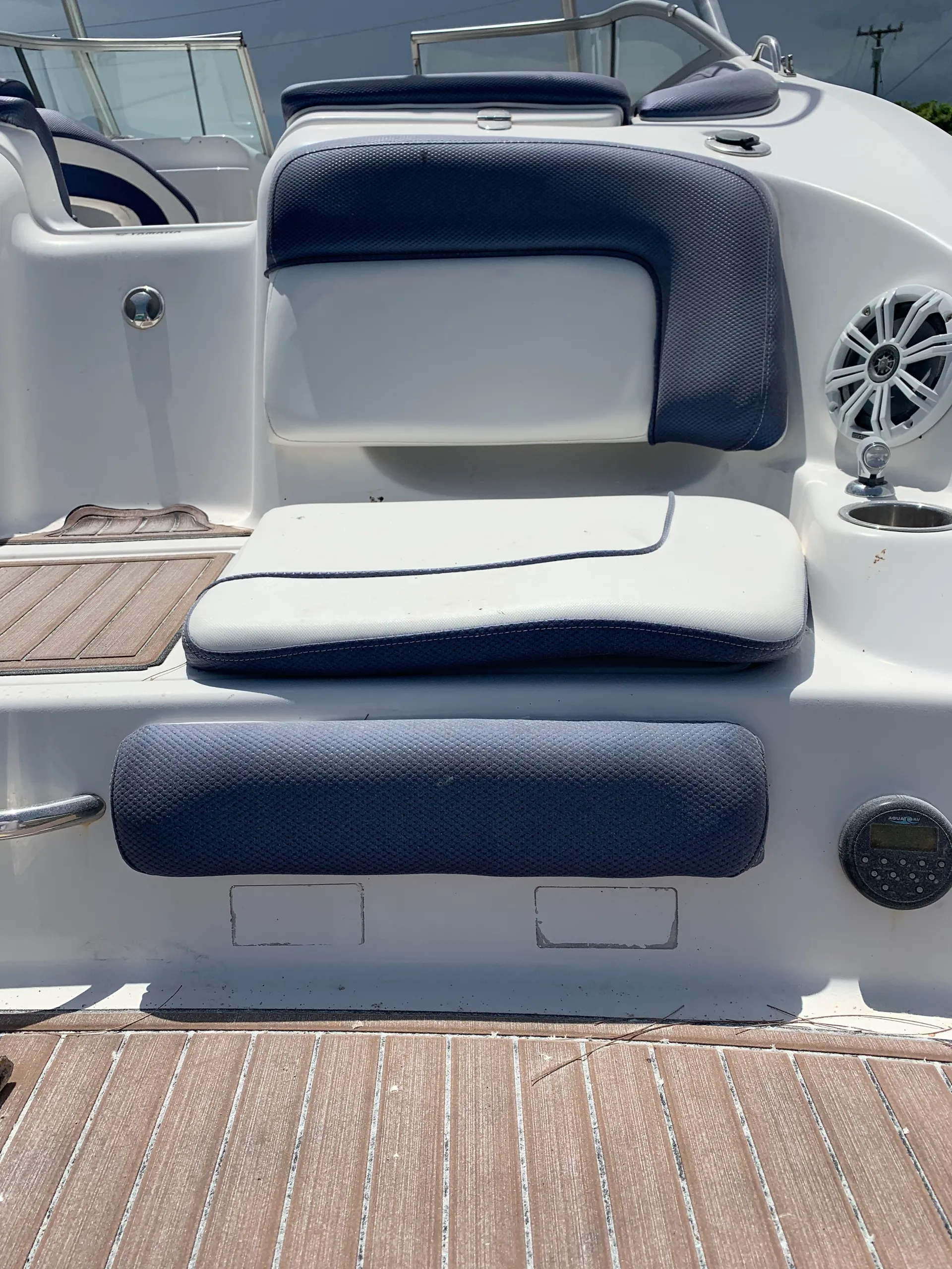 Yamaha 242 Limited  in Miami, FL — photo 9